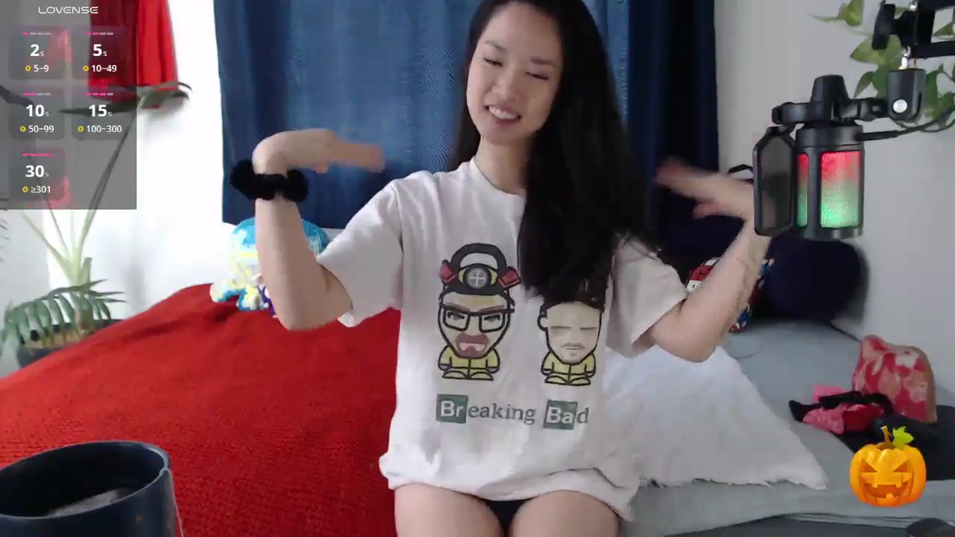 Gallery image thumbnail from MarissaPeach's myfreecams stream on, 10/27/2024, 14:13 image 19 of 20