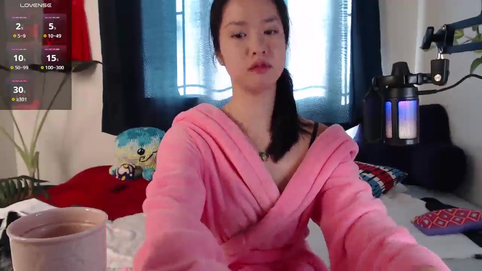 Gallery image thumbnail from MarissaPeach's myfreecams stream on, 11/03/2024, 14:38 image 10 of 20