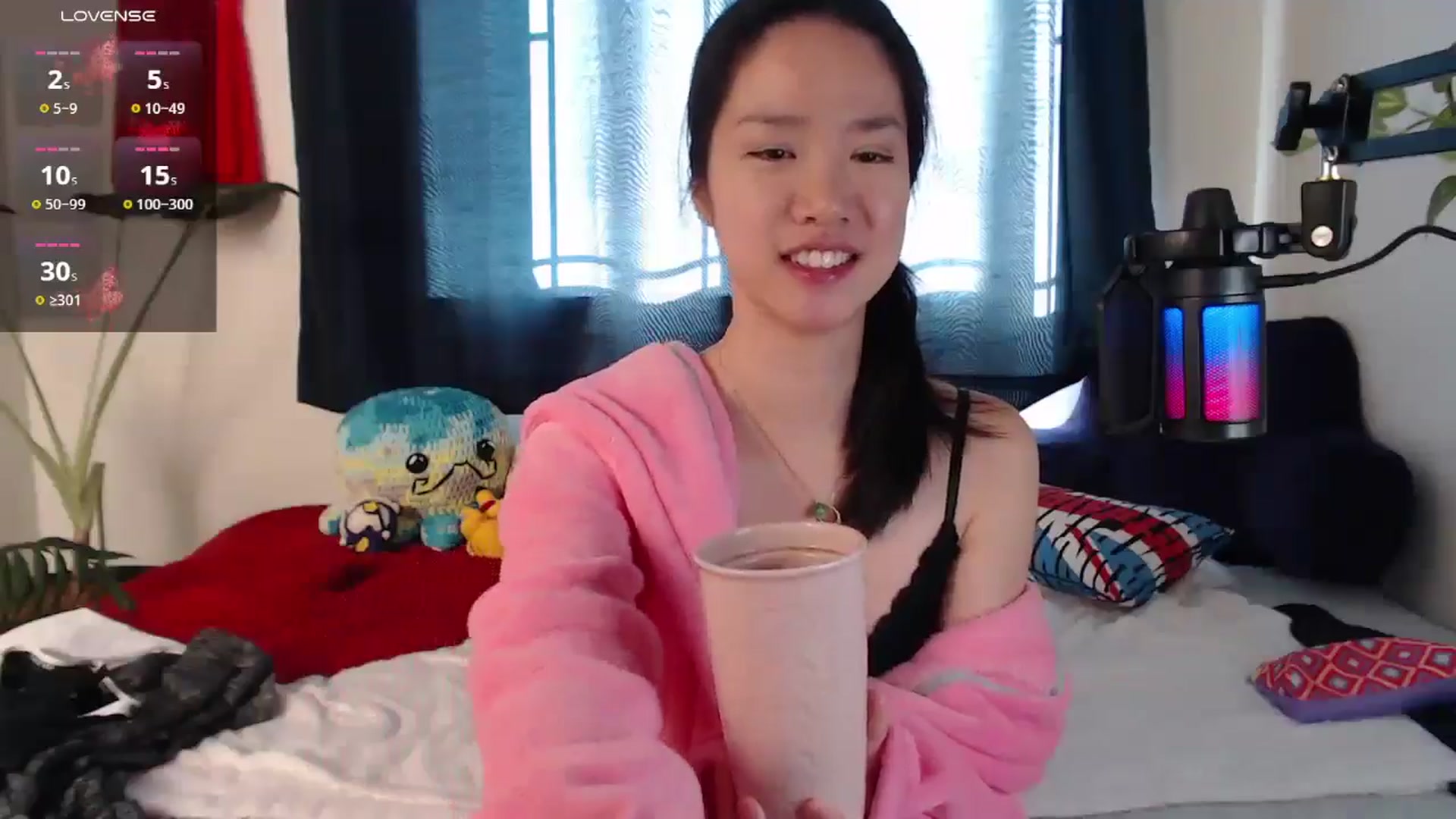 Gallery image thumbnail from MarissaPeach's myfreecams stream on, 11/03/2024, 14:38 image 7 of 20