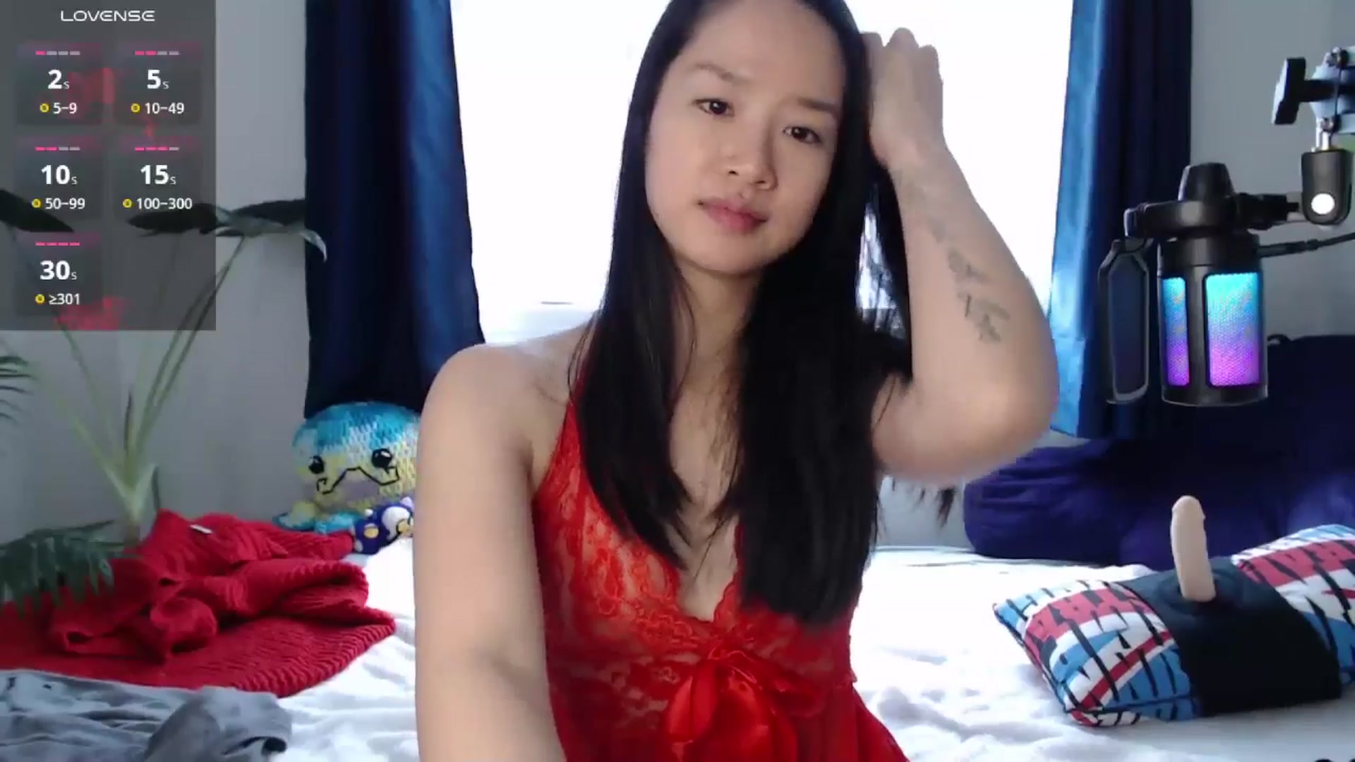 Gallery image thumbnail from MarissaPeach's myfreecams stream on, 11/10/2024, 16:19 image 19 of 20