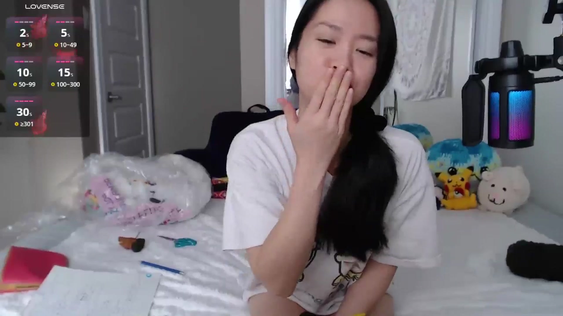 Gallery image thumbnail from MarissaPeach's myfreecams stream on, 11/17/2024, 16:02 image 11 of 20