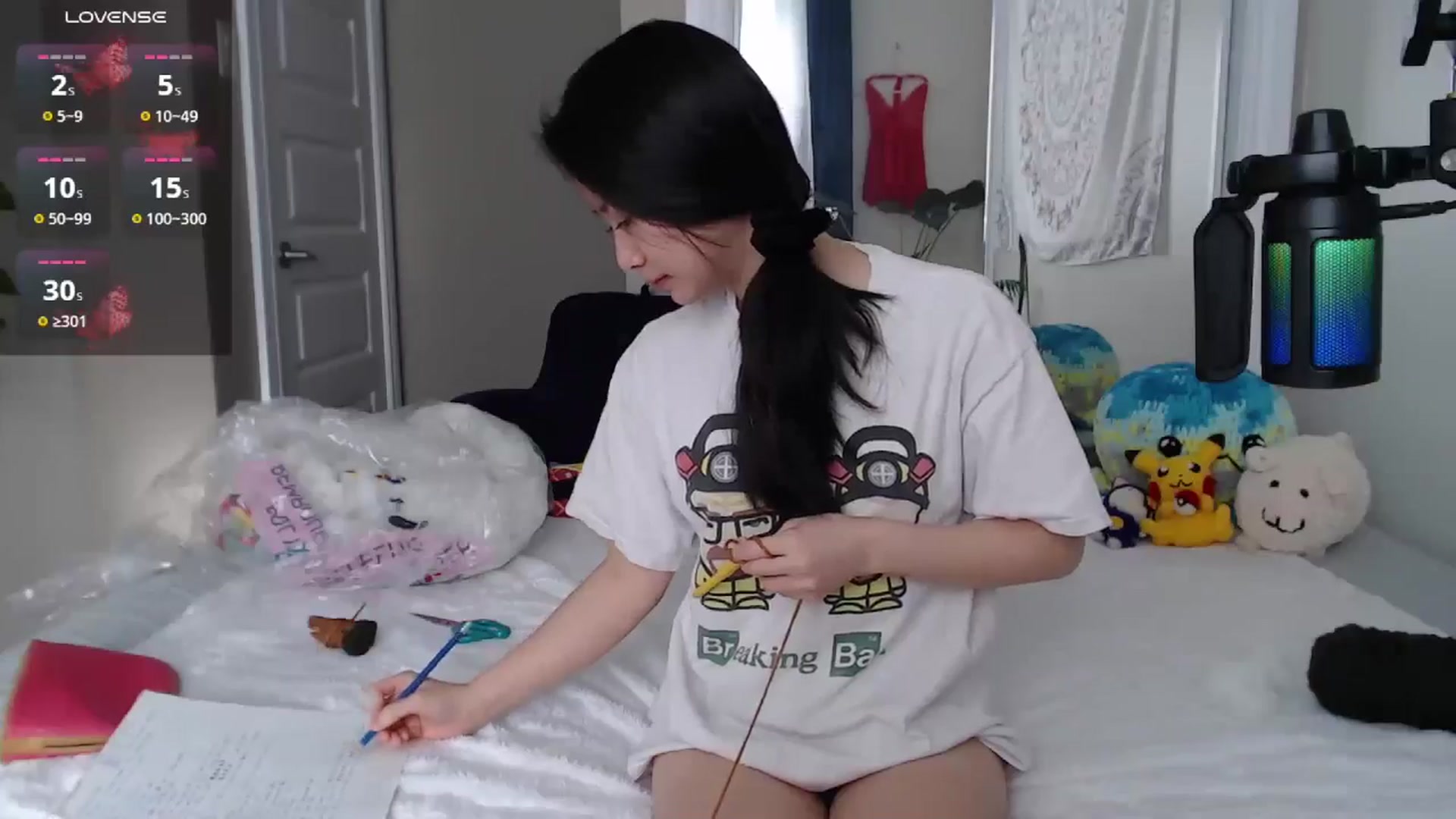 Gallery image thumbnail from MarissaPeach's myfreecams stream on, 11/17/2024, 16:02 image 10 of 20