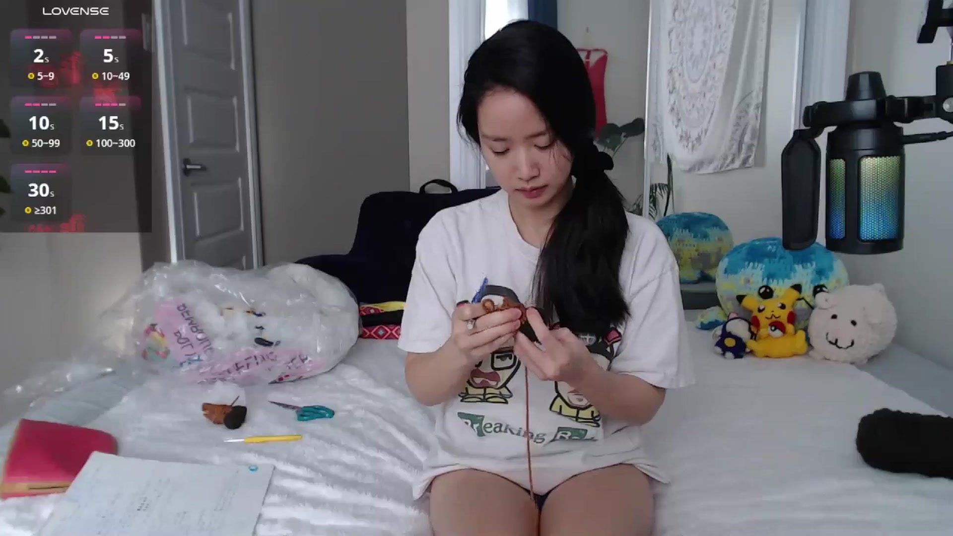 Gallery image thumbnail from MarissaPeach's myfreecams stream on, 11/17/2024, 16:02 image 14 of 20