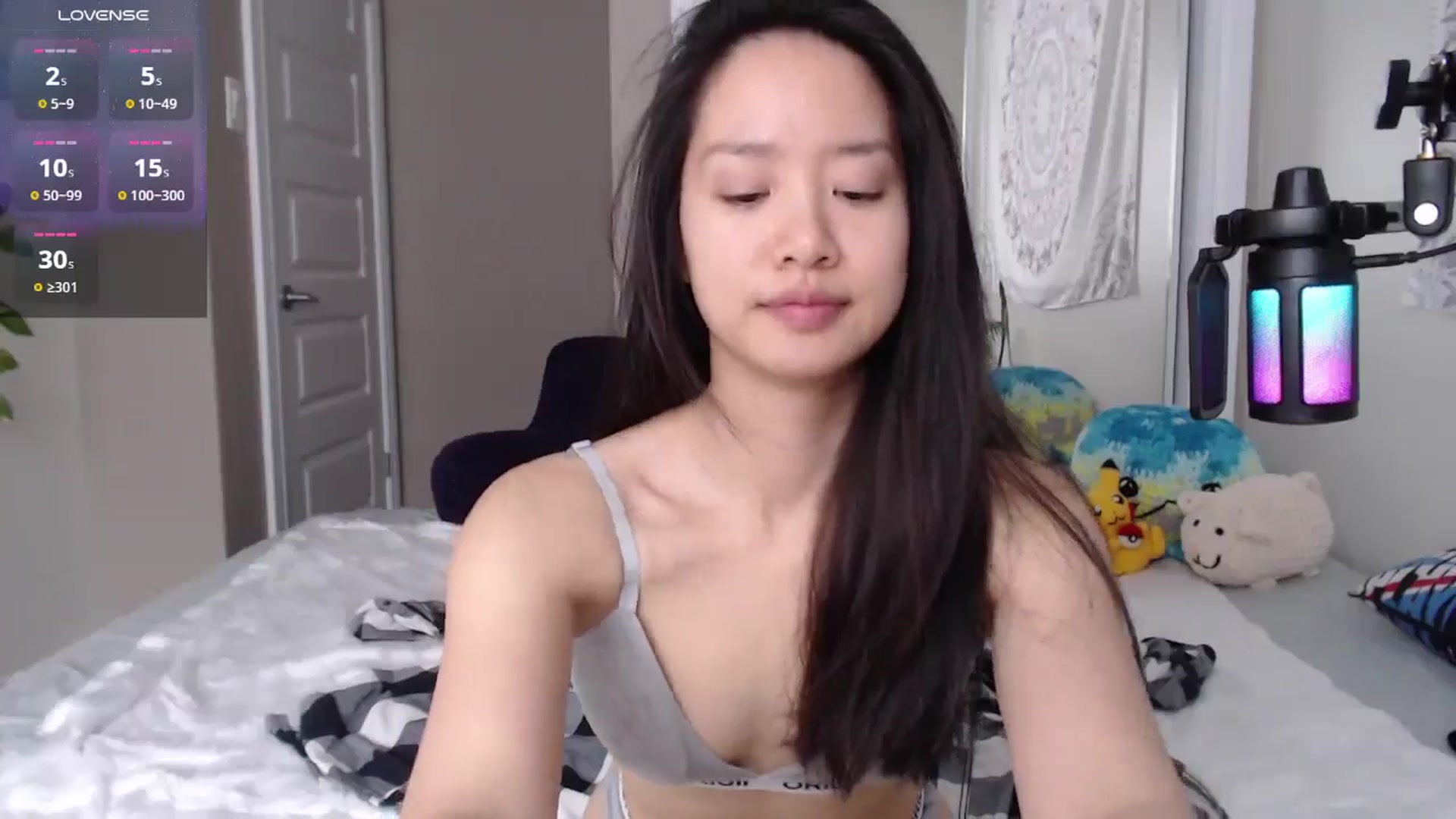 Gallery image thumbnail from MarissaPeach's myfreecams stream on, 11/23/2024, 16:23 image 18 of 20