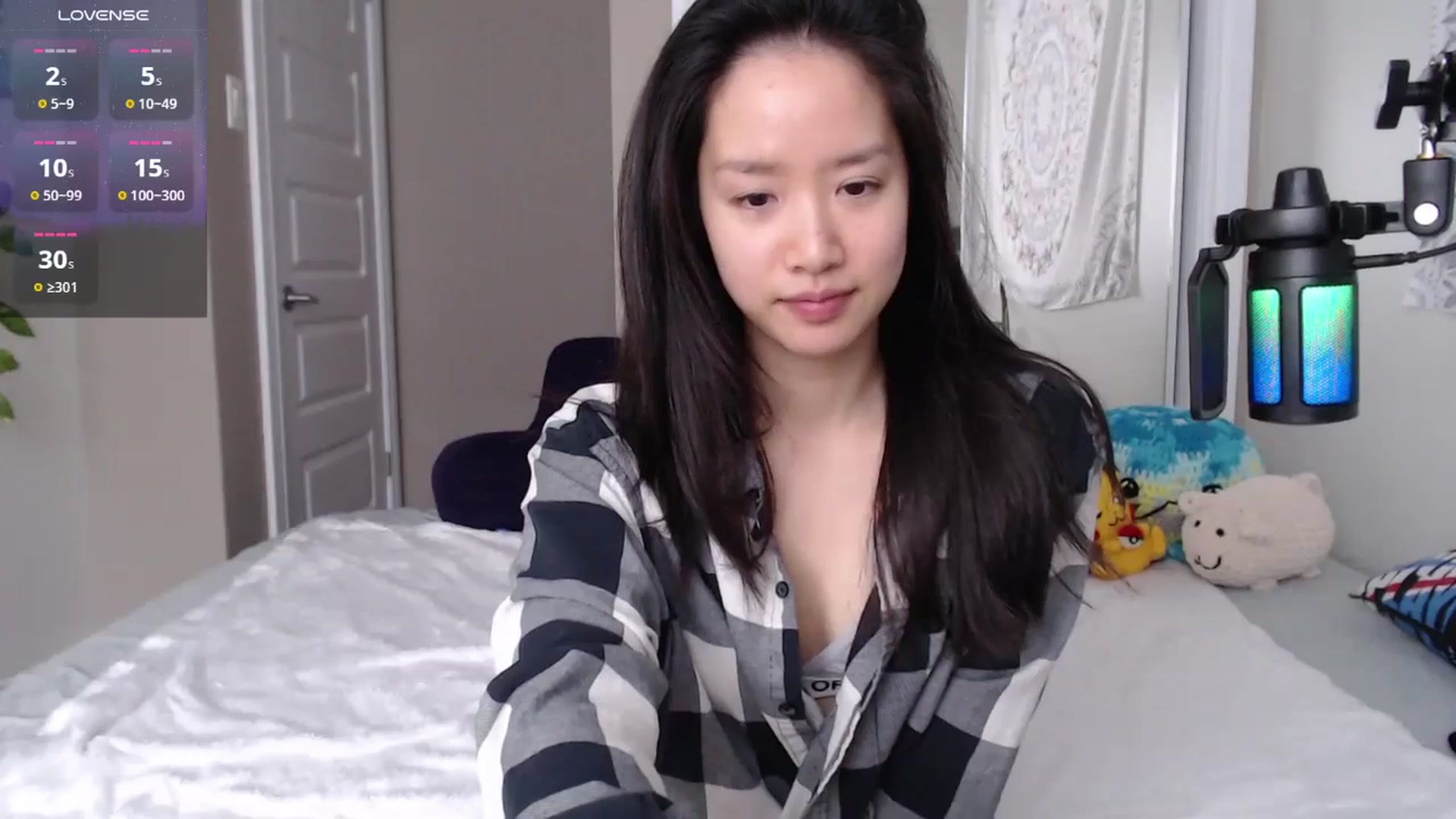 Gallery image thumbnail from MarissaPeach's myfreecams stream on, 11/23/2024, 16:23 image 19 of 20