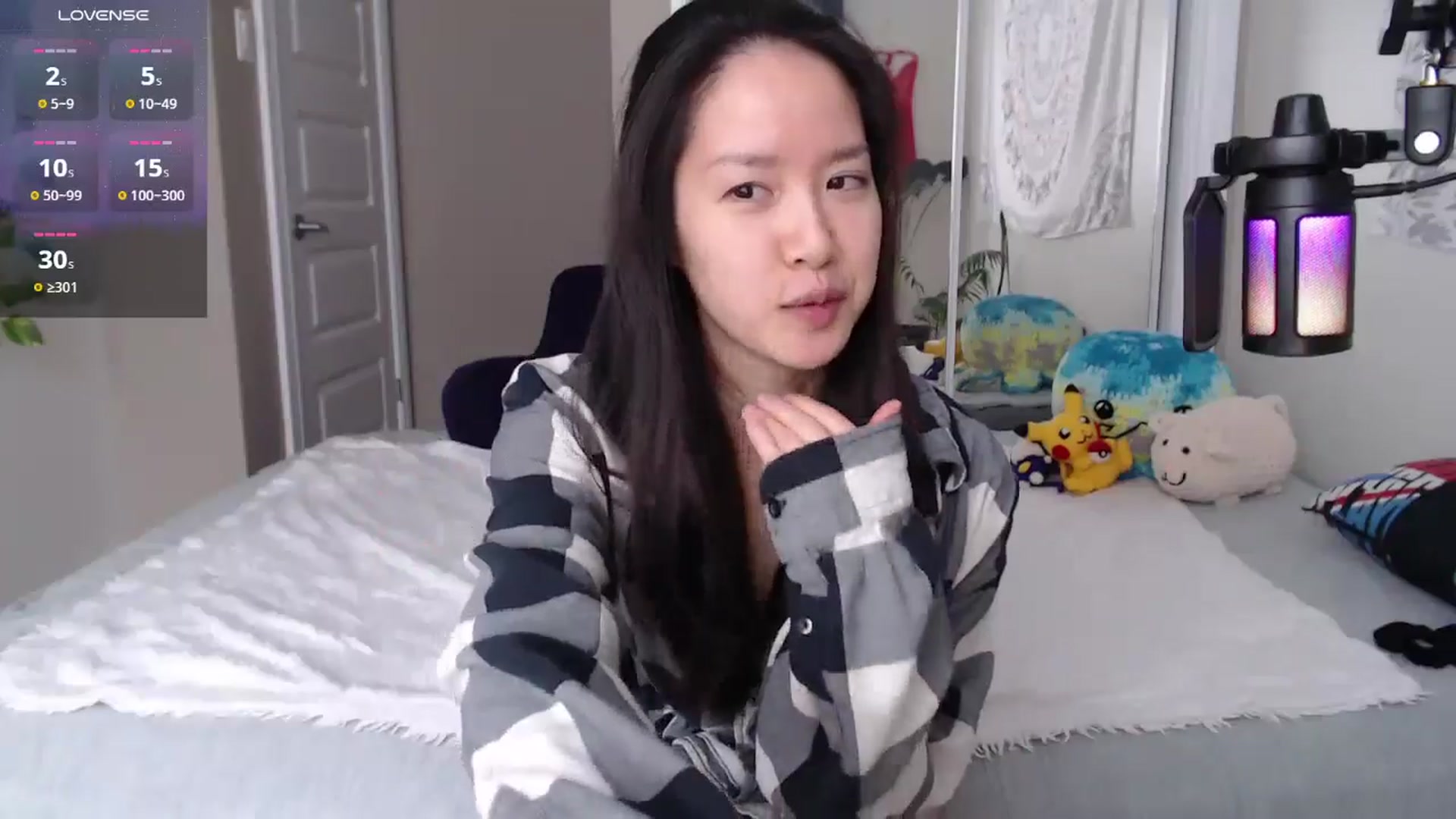Gallery image thumbnail from MarissaPeach's myfreecams stream on, 11/23/2024, 16:23 image 8 of 20