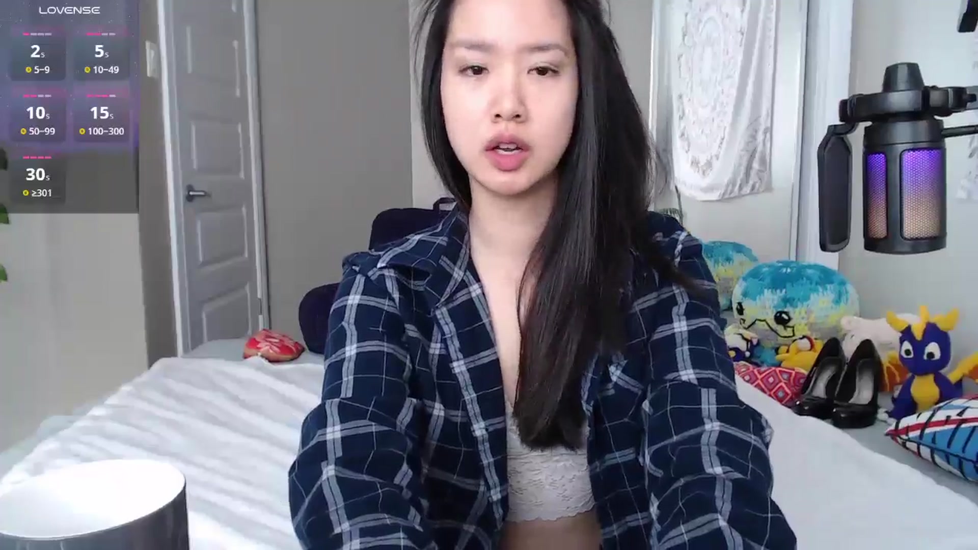 Gallery image thumbnail from MarissaPeach's myfreecams stream on, 12/15/2024, 15:11 image 20 of 20