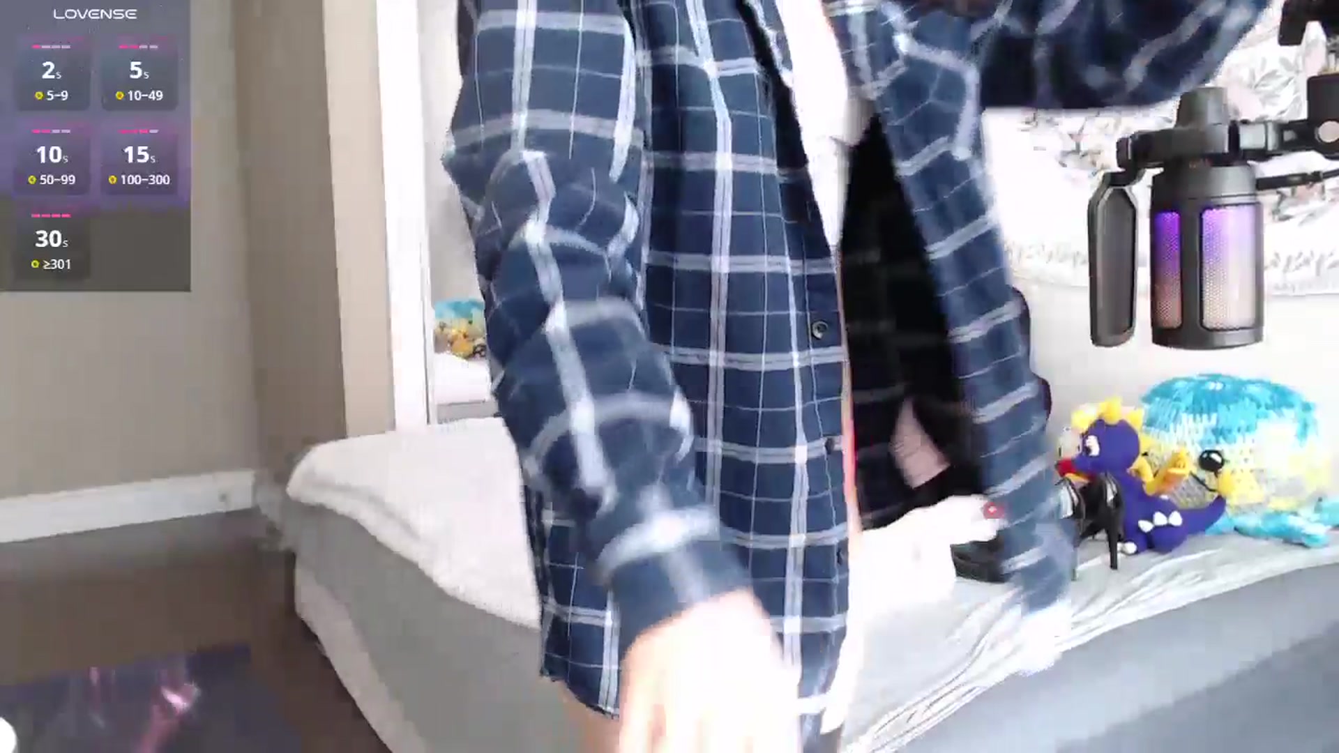 Gallery image thumbnail from MarissaPeach's myfreecams stream on, 12/15/2024, 15:49 image 12 of 20