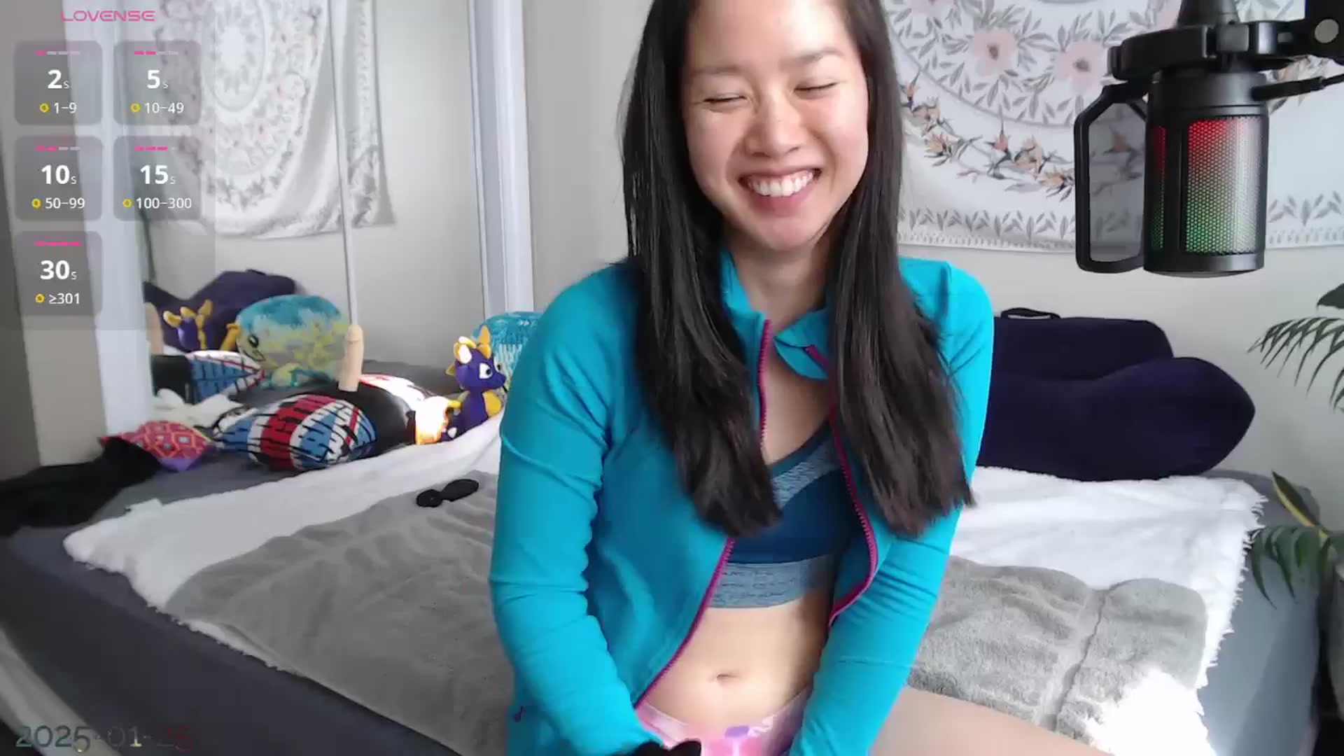 Gallery image thumbnail from MarissaPeach's myfreecams stream on, 01/25/2025, 18:16 image 1 of 20