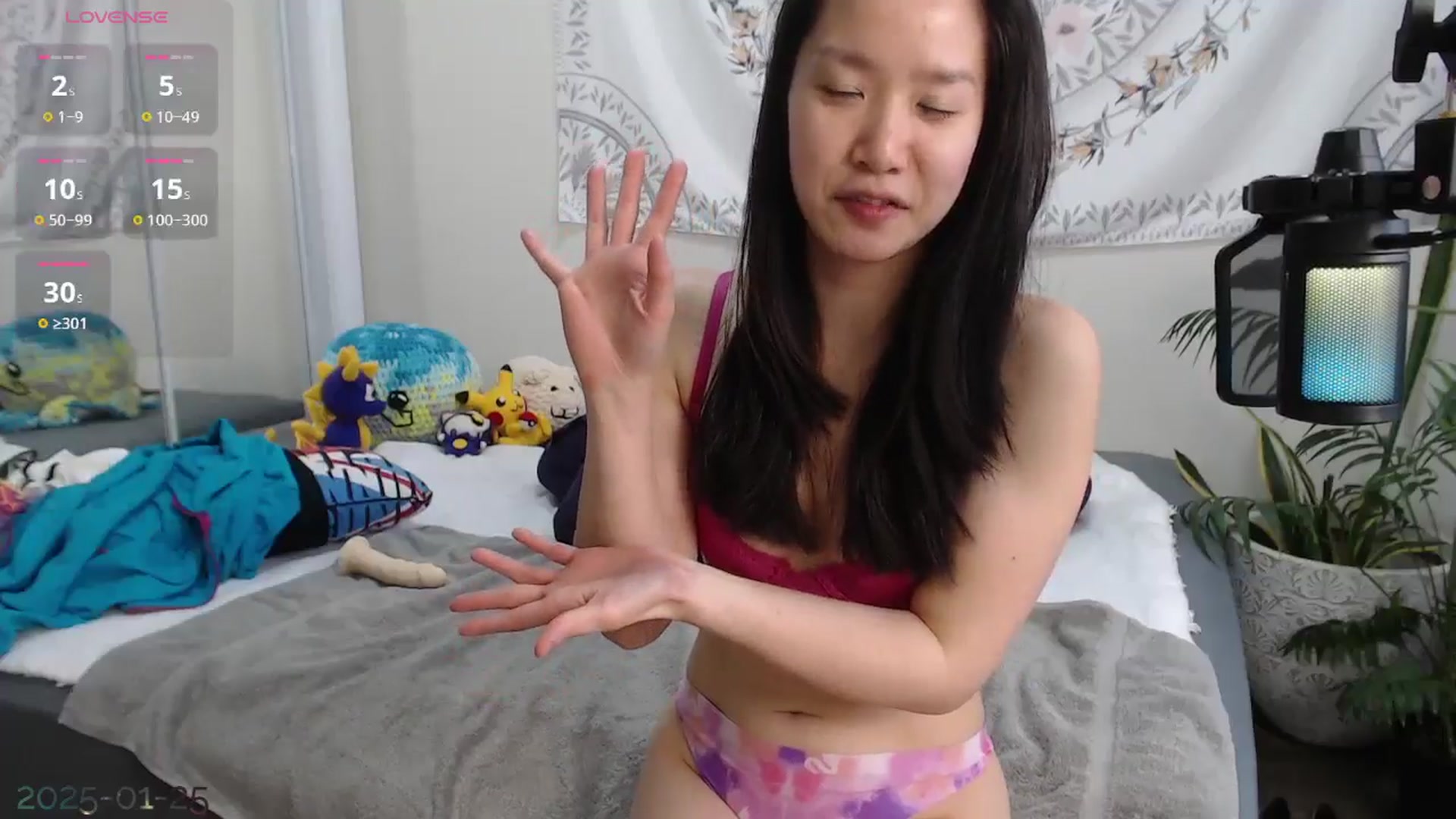 Gallery image thumbnail from MarissaPeach's myfreecams stream on, 01/25/2025, 20:38 image 4 of 20