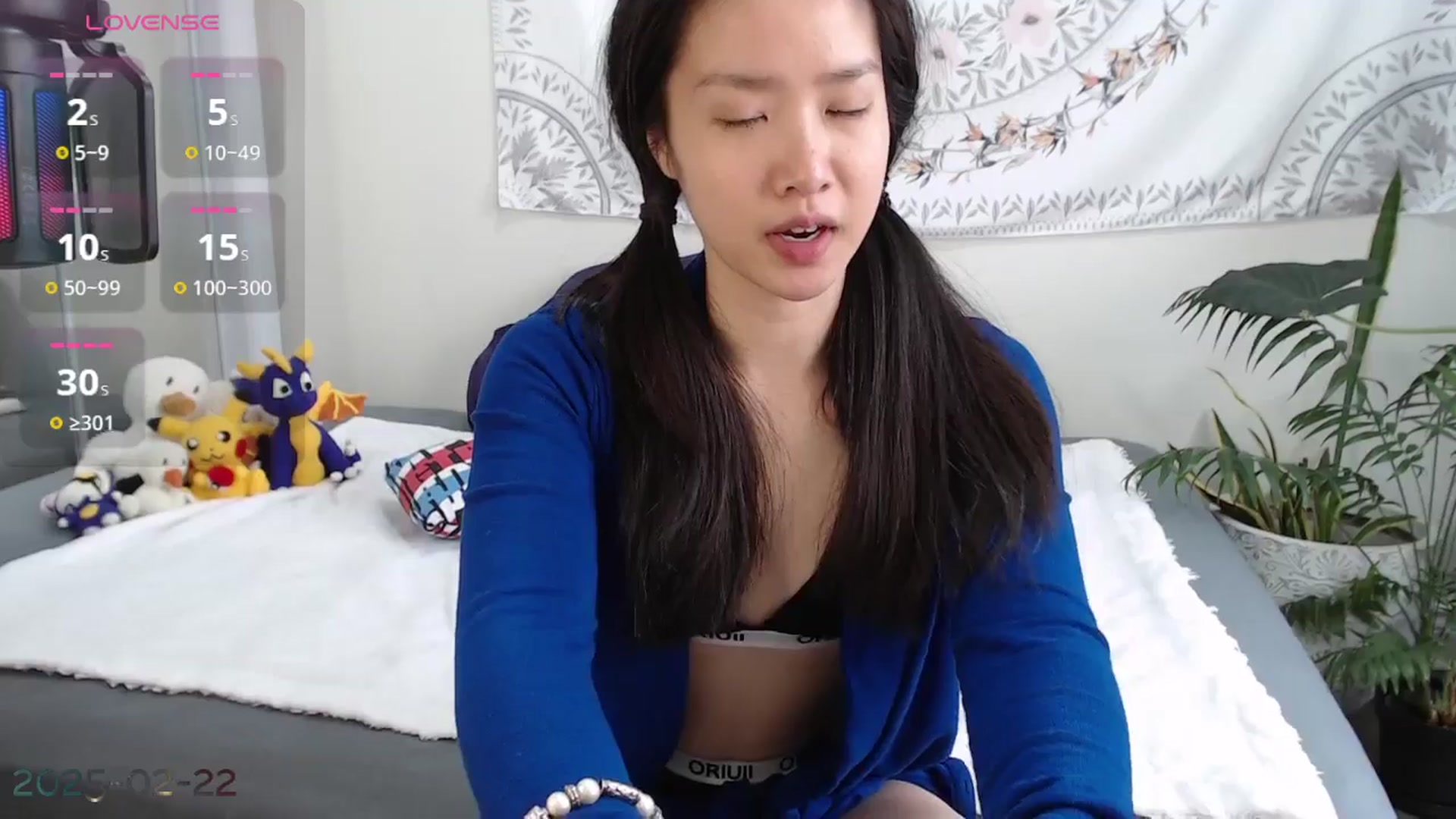 Gallery image thumbnail from MarissaPeach's myfreecams stream on, 02/22/2025, 17:57 image 13 of 20