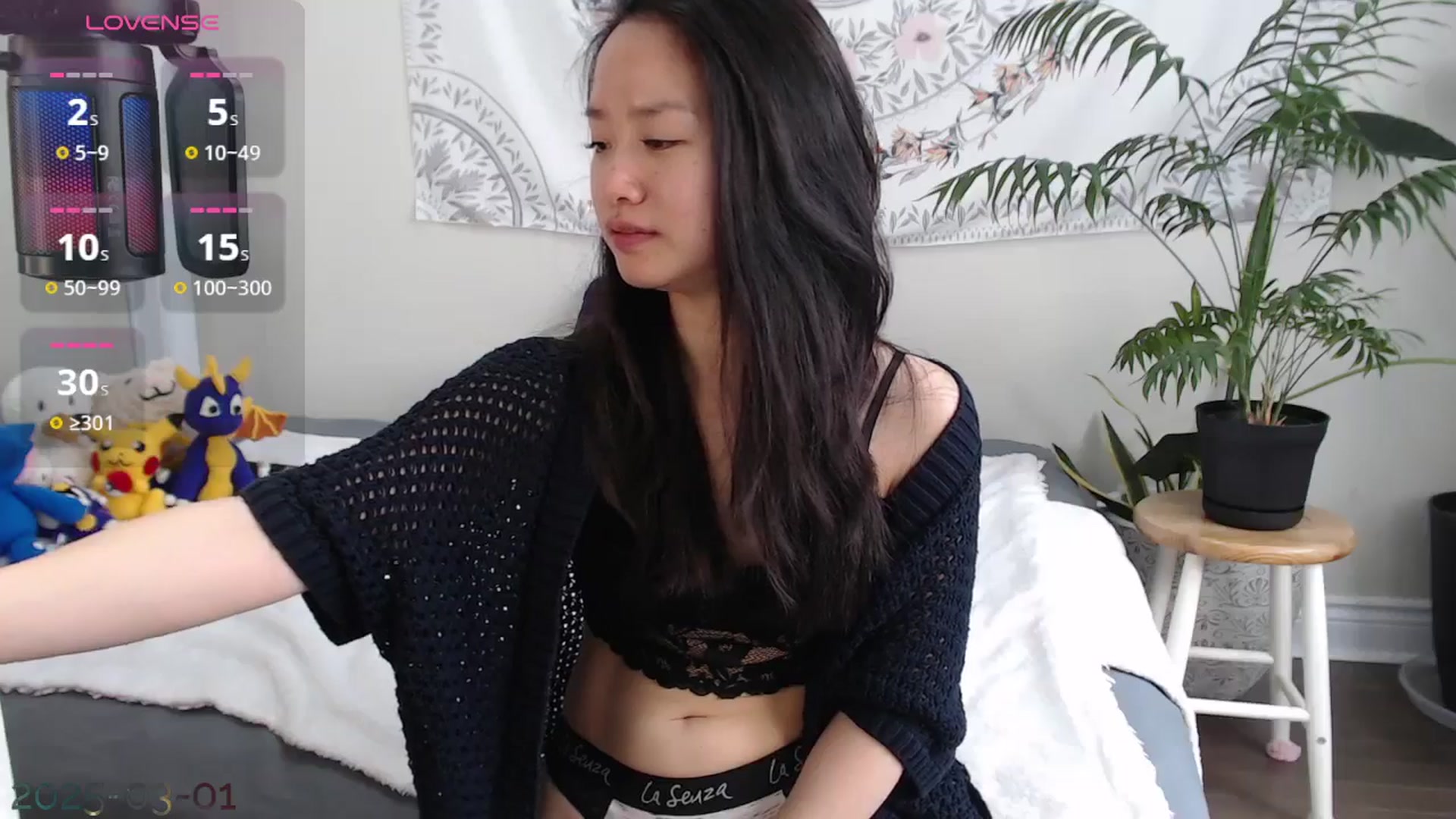 Gallery image thumbnail from MarissaPeach's myfreecams stream on, 03/01/2025, 17:38 image 9 of 20