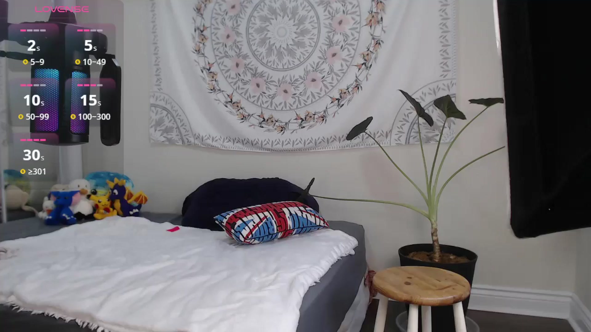 Gallery image thumbnail from MarissaPeach's myfreecams stream on, 03/22/2025, 17:23 image 17 of 20