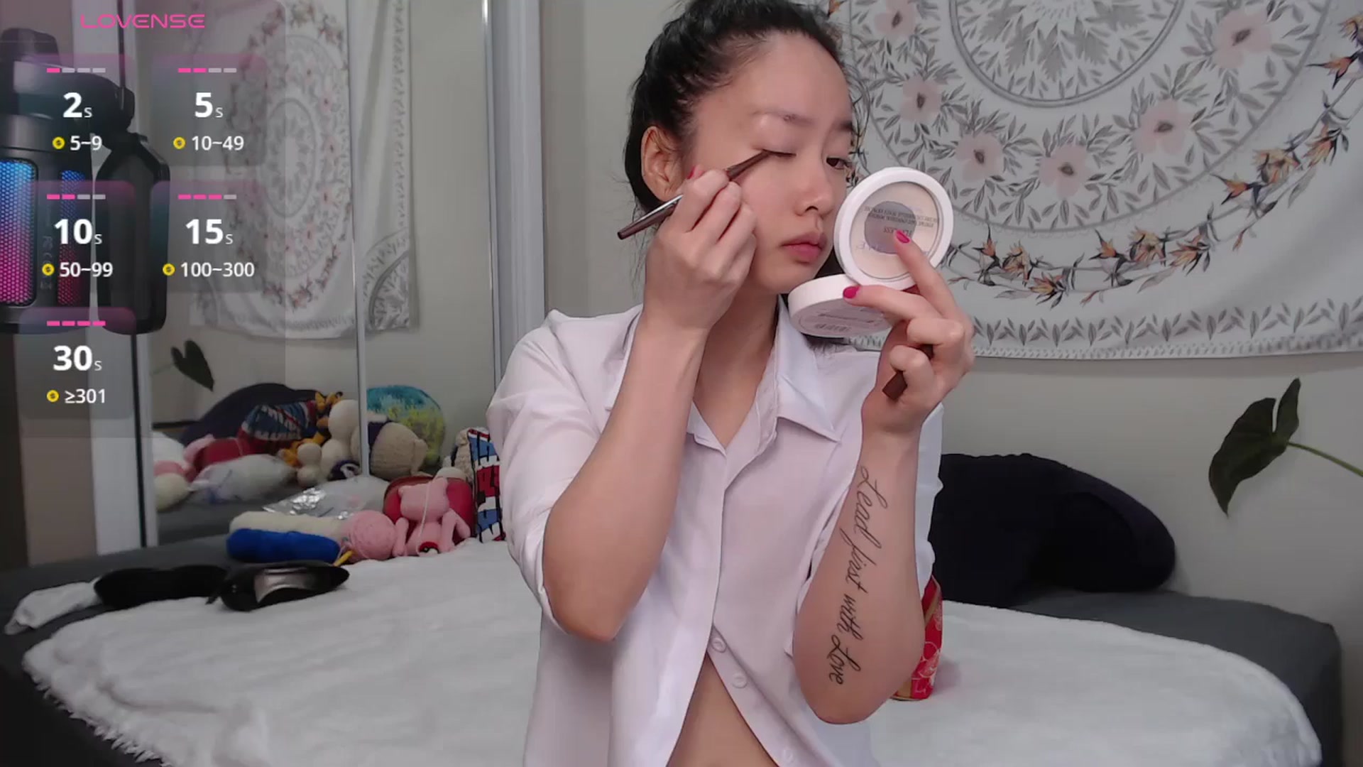 Gallery image thumbnail from MarissaPeach's myfreecams stream on, 03/30/2025, 15:23 image 2 of 20