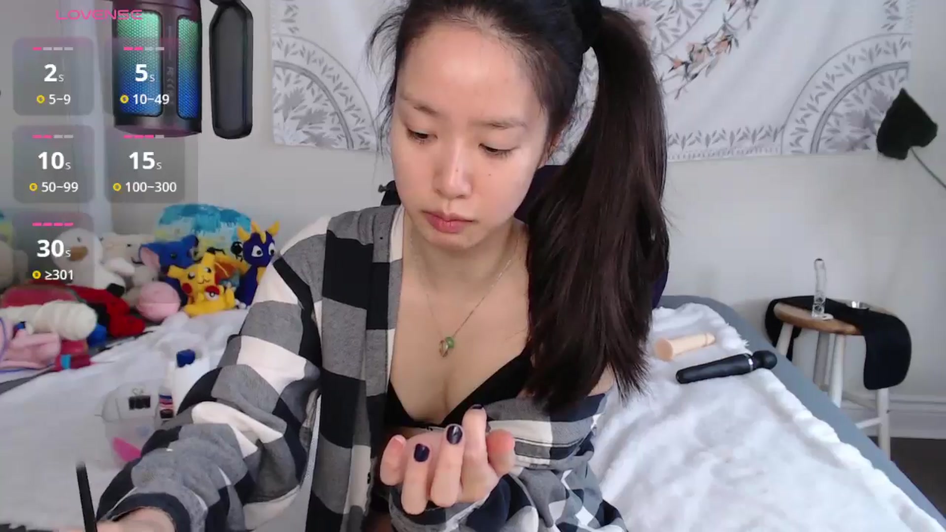 Gallery image thumbnail from MarissaPeach's myfreecams stream on, 04/06/2025, 14:05 image 19 of 20