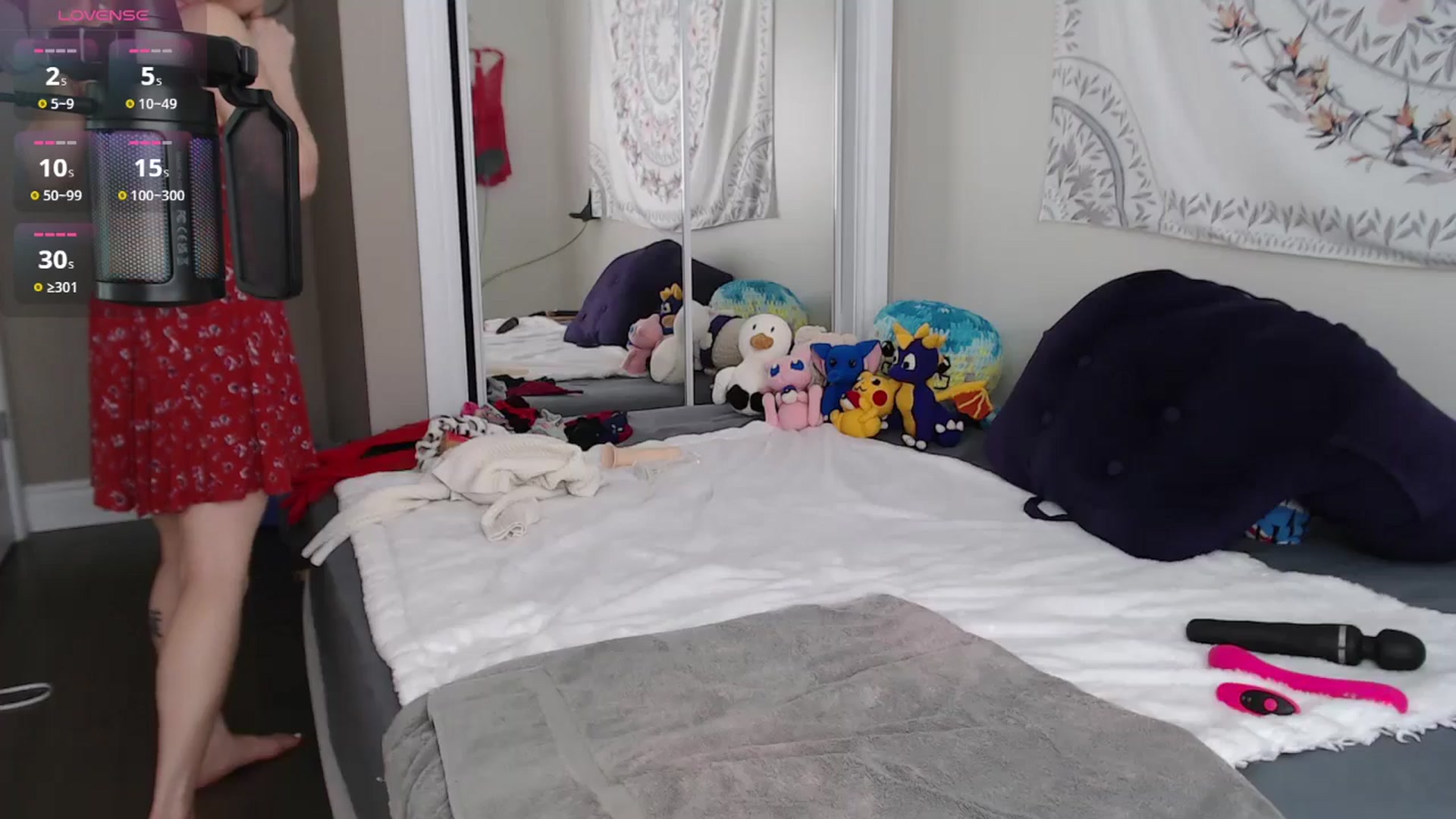 Gallery image thumbnail from MarissaPeach's myfreecams stream on, 04/27/2025, 16:47 image 14 of 20