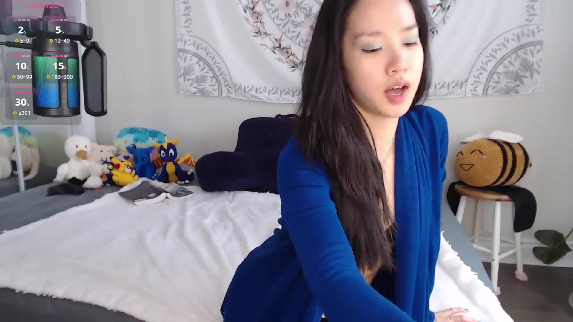 Gallery image thumbnail from MarissaPeach's myfreecams stream on, 05/03/2025, 14:32 image 12 of 20