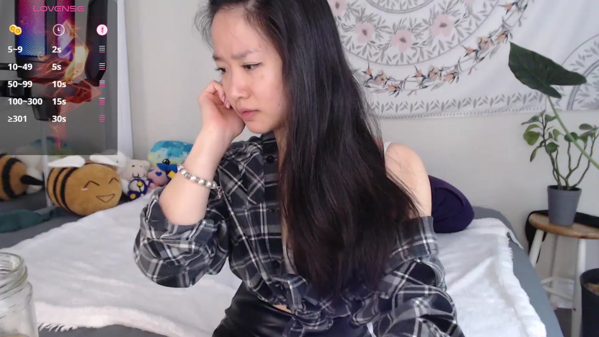 Gallery image thumbnail from MarissaPeach's myfreecams stream on, 05/24/2025, 13:52 image 19 of 20
