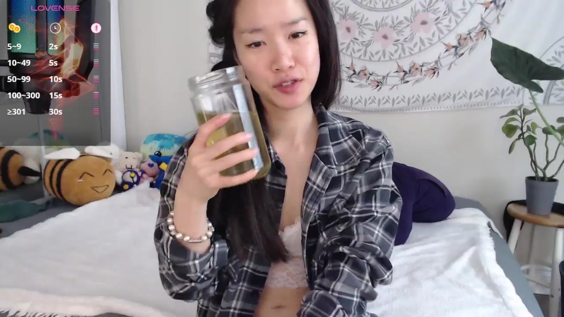 Gallery image thumbnail from MarissaPeach's myfreecams stream on, 05/24/2025, 13:52 image 2 of 20