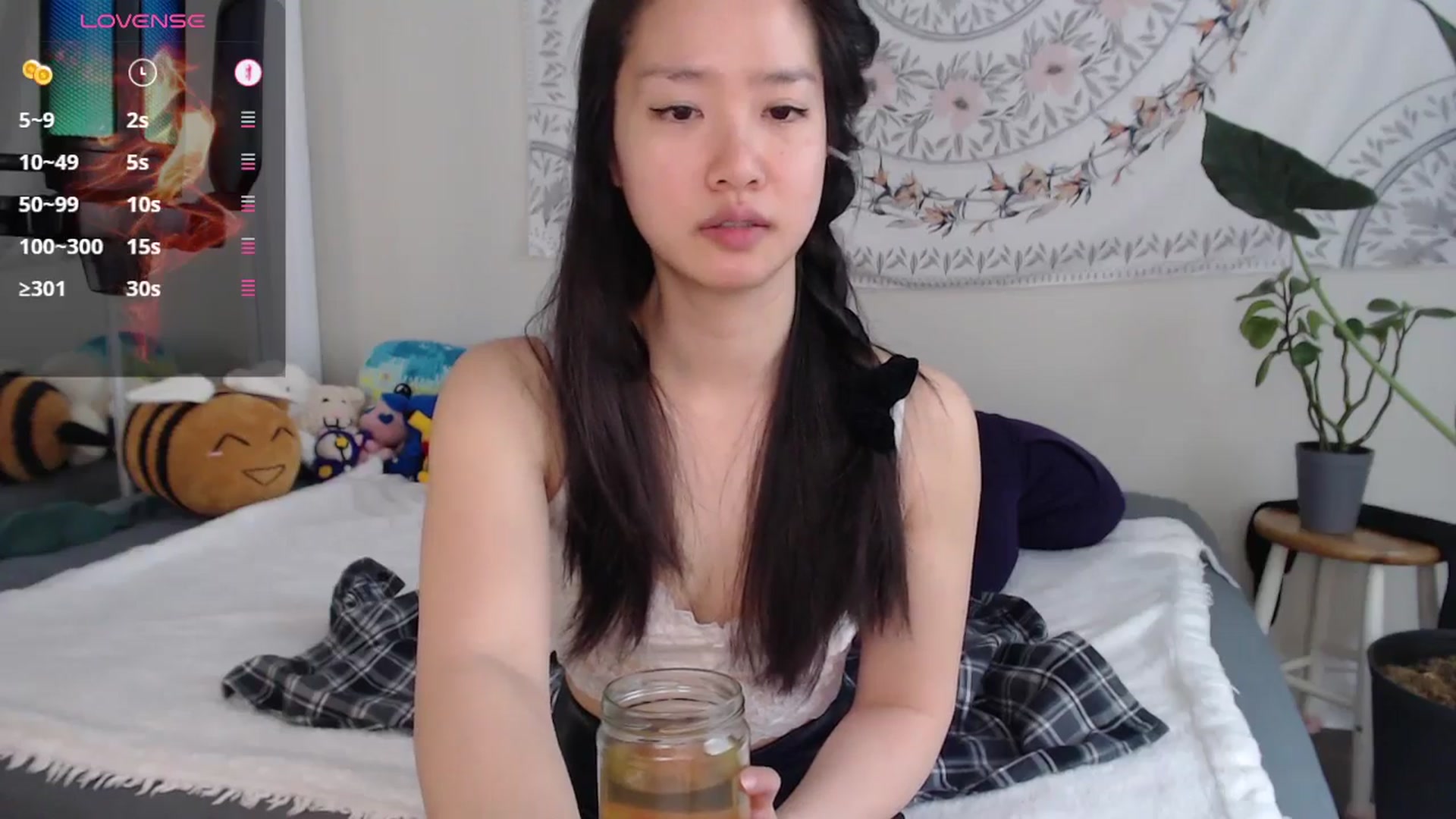 Gallery image thumbnail from MarissaPeach's myfreecams stream on, 05/24/2025, 14:20 image 17 of 20