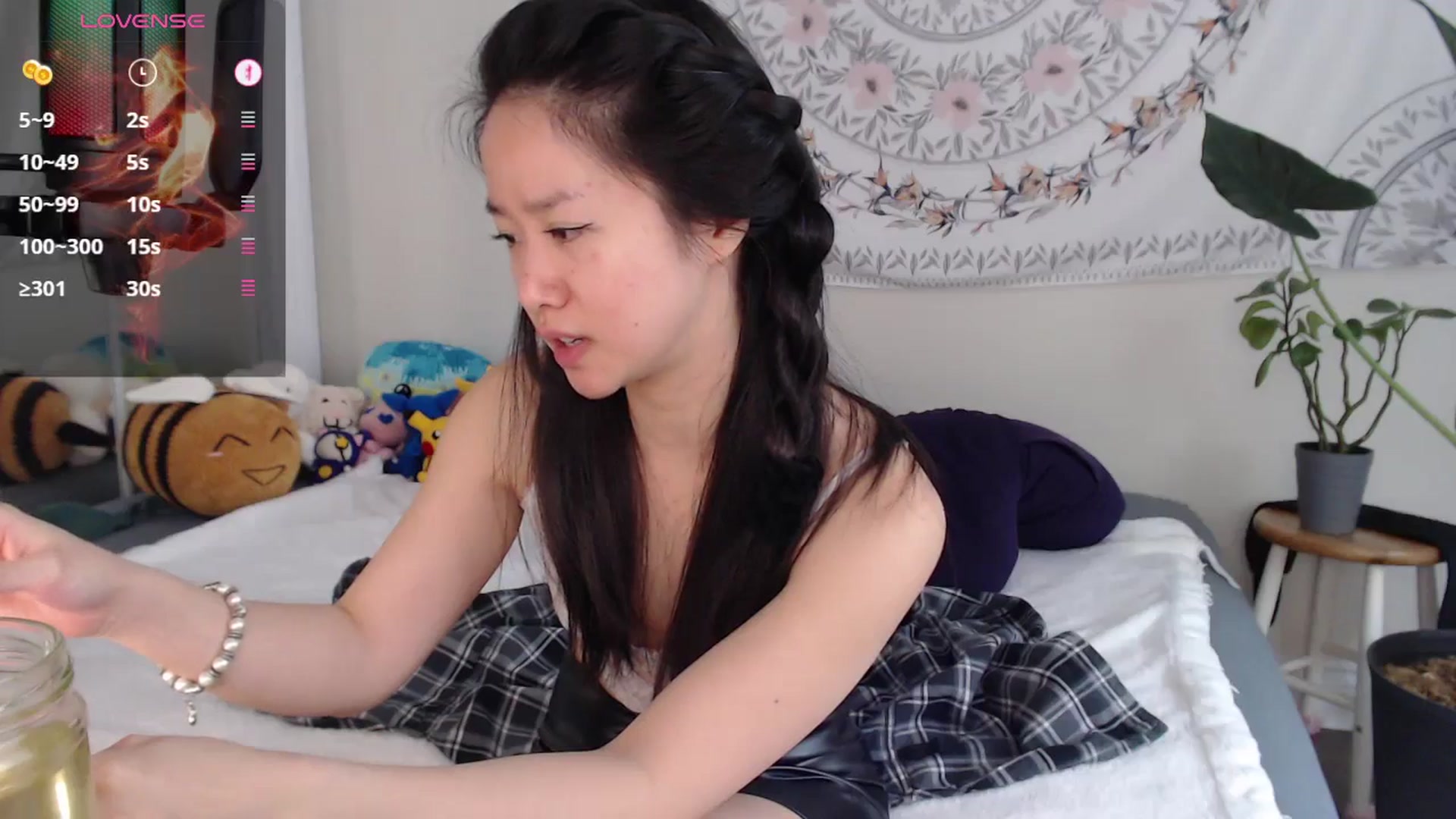 Gallery image thumbnail from MarissaPeach's myfreecams stream on, 05/24/2025, 14:20 image 15 of 20