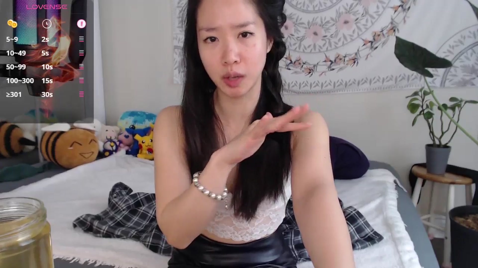 Gallery image thumbnail from MarissaPeach's myfreecams stream on, 05/24/2025, 14:20 image 10 of 20