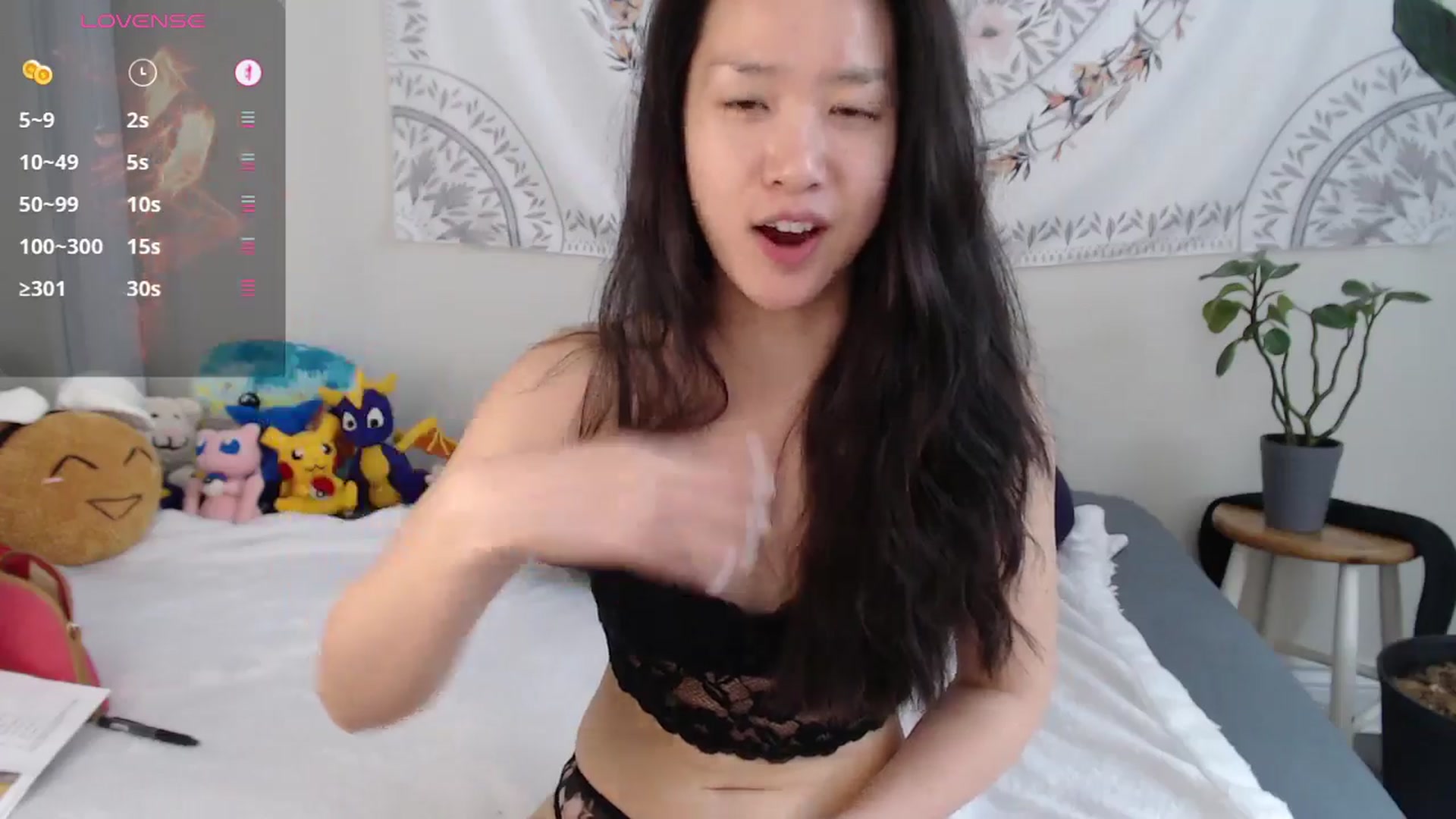 Gallery image thumbnail from MarissaPeach's myfreecams stream on, 05/31/2025, 18:28 image 8 of 20