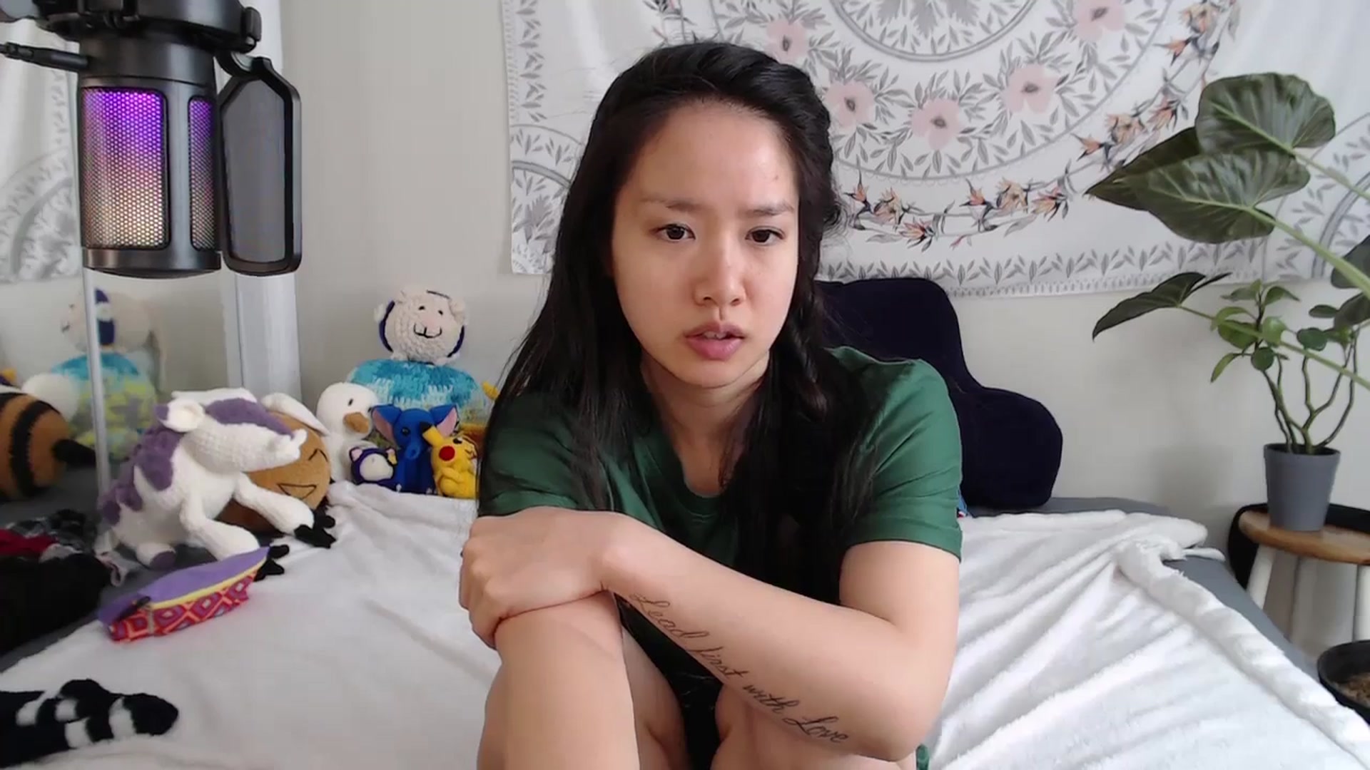Gallery image thumbnail from MarissaPeach's myfreecams stream on, 06/21/2025, 15:10 image 6 of 20