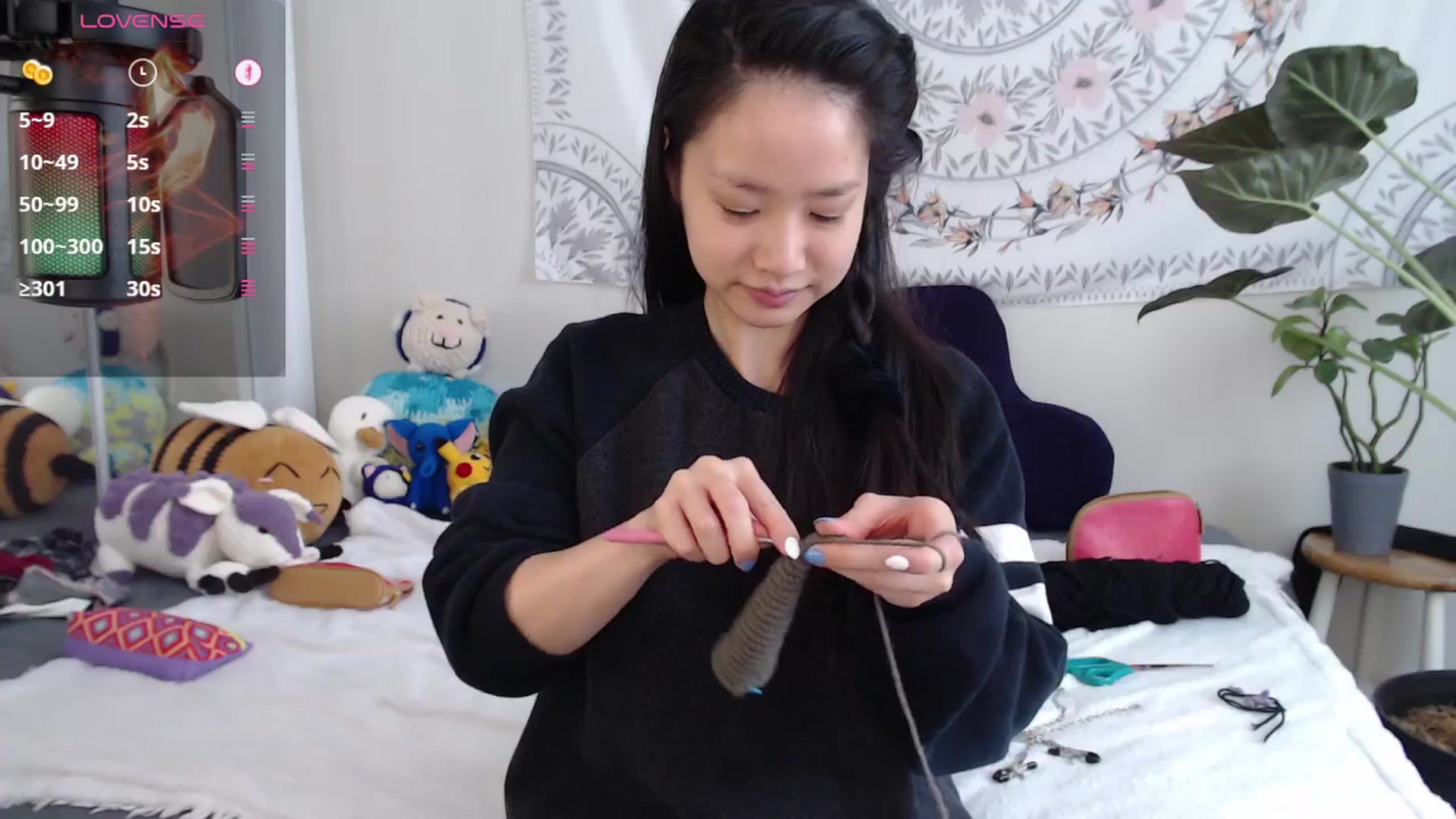 Gallery image thumbnail from MarissaPeach's myfreecams stream on, 06/22/2025, 15:02 image 18 of 20
