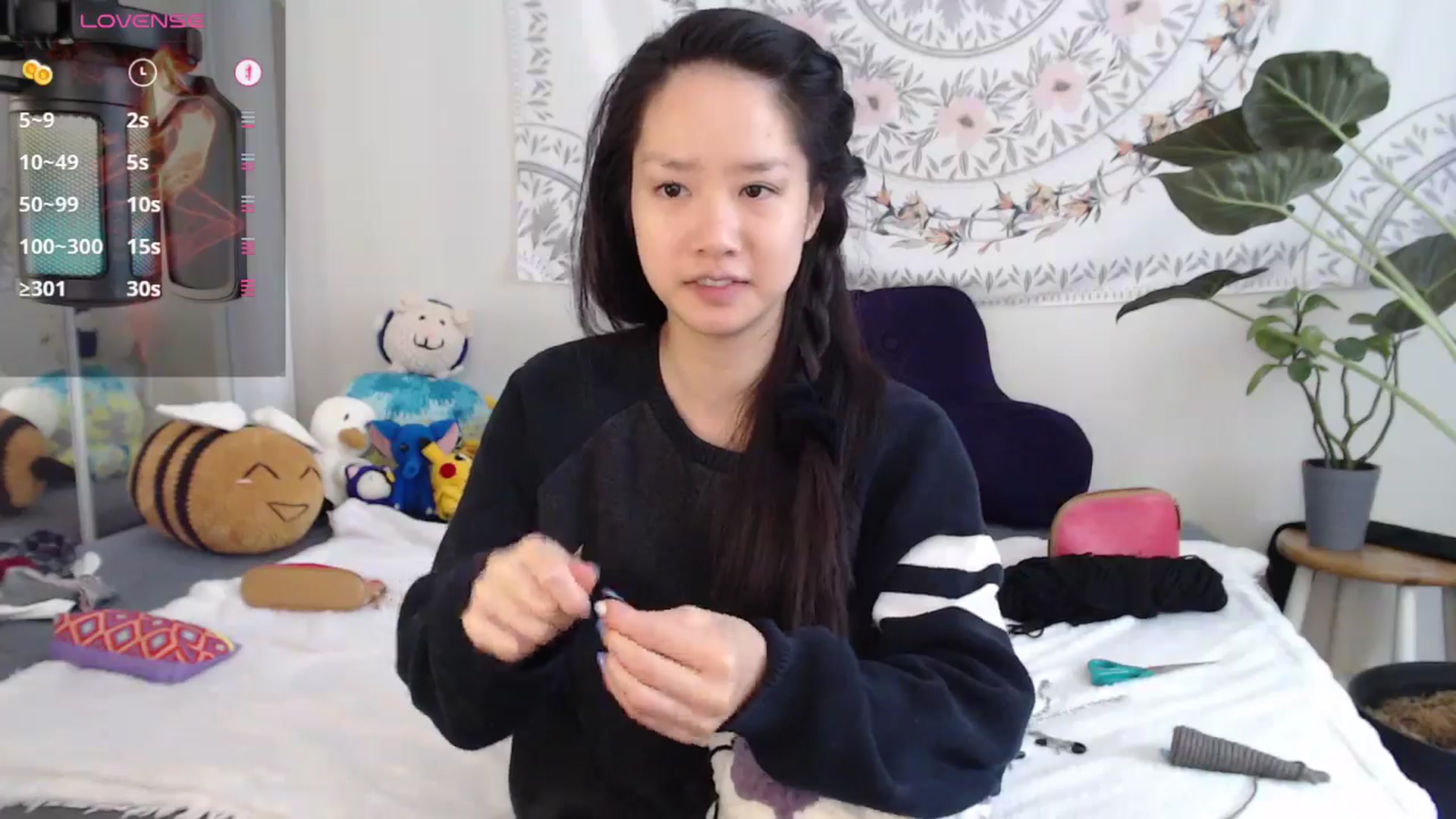 Gallery image thumbnail from MarissaPeach's myfreecams stream on, 06/22/2025, 15:02 image 9 of 20