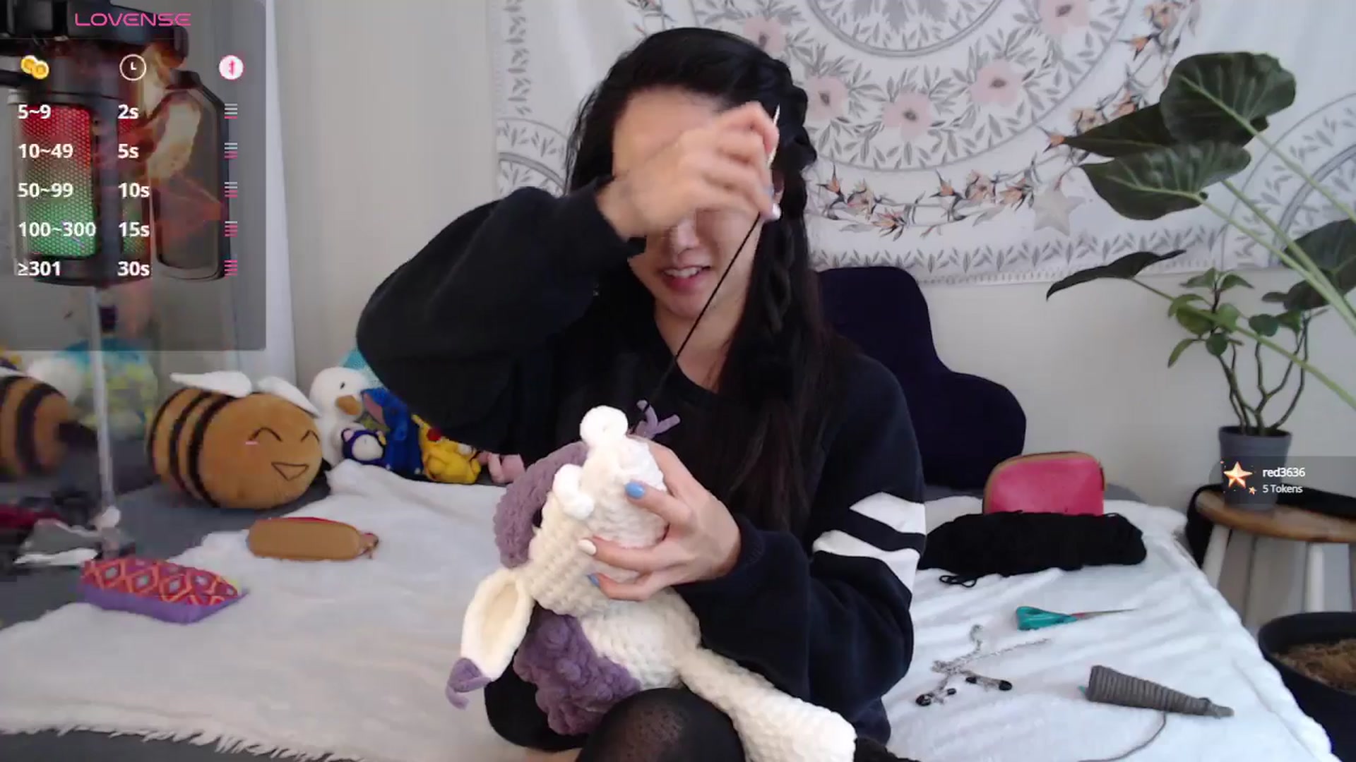 Gallery image thumbnail from MarissaPeach's myfreecams stream on, 06/22/2025, 15:02 image 11 of 20