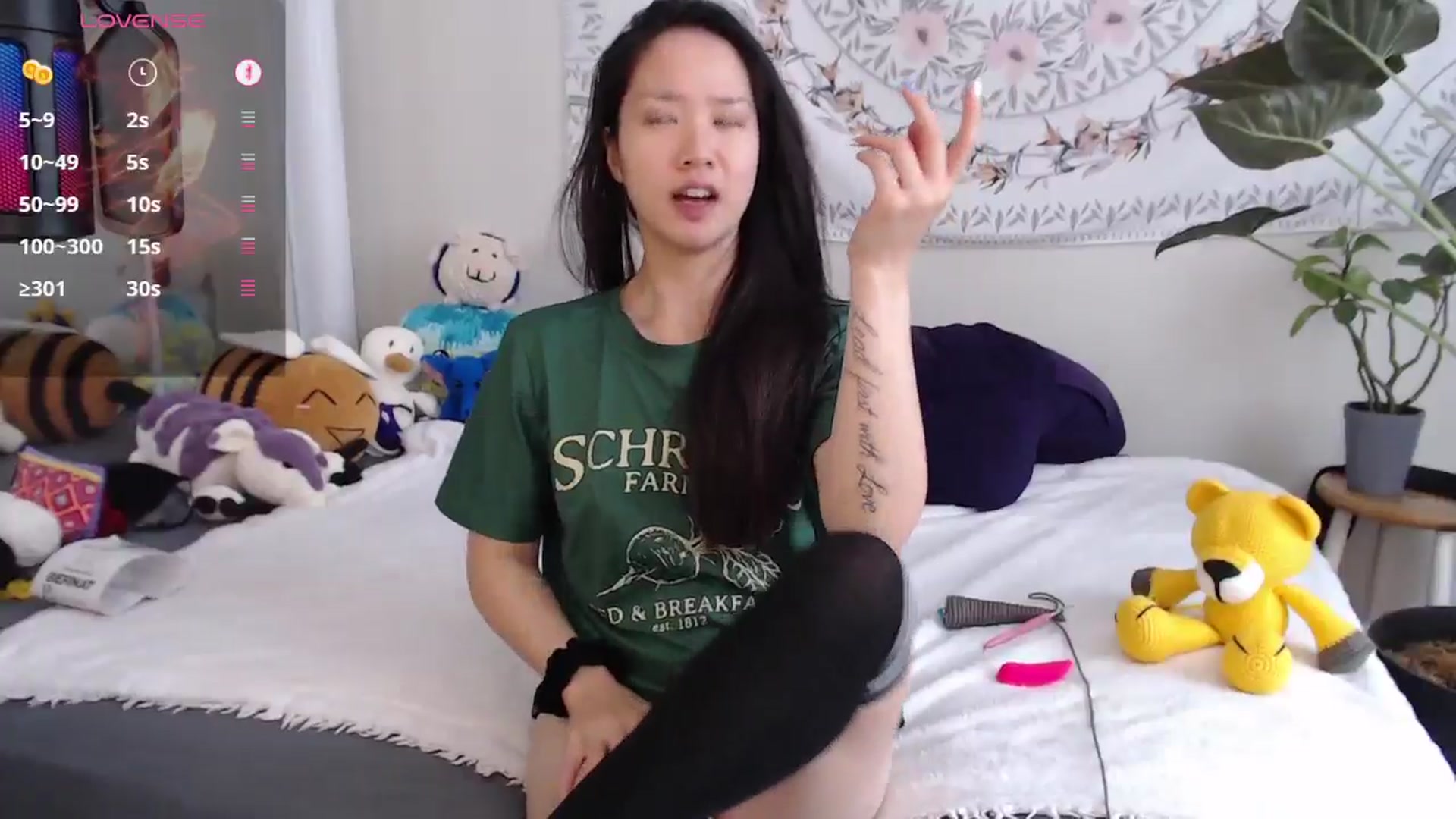 Gallery image thumbnail from MarissaPeach's myfreecams stream on, 06/22/2025, 16:49 image 5 of 20