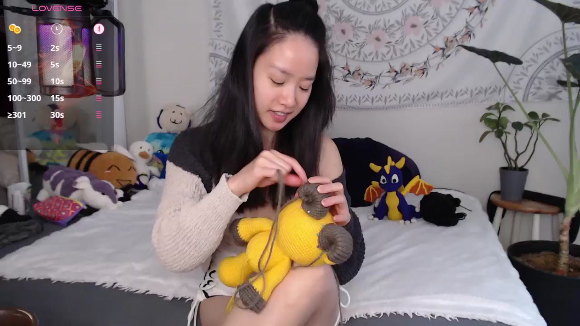 Gallery image thumbnail from MarissaPeach's myfreecams stream on, 06/28/2025, 14:25 image 1 of 20