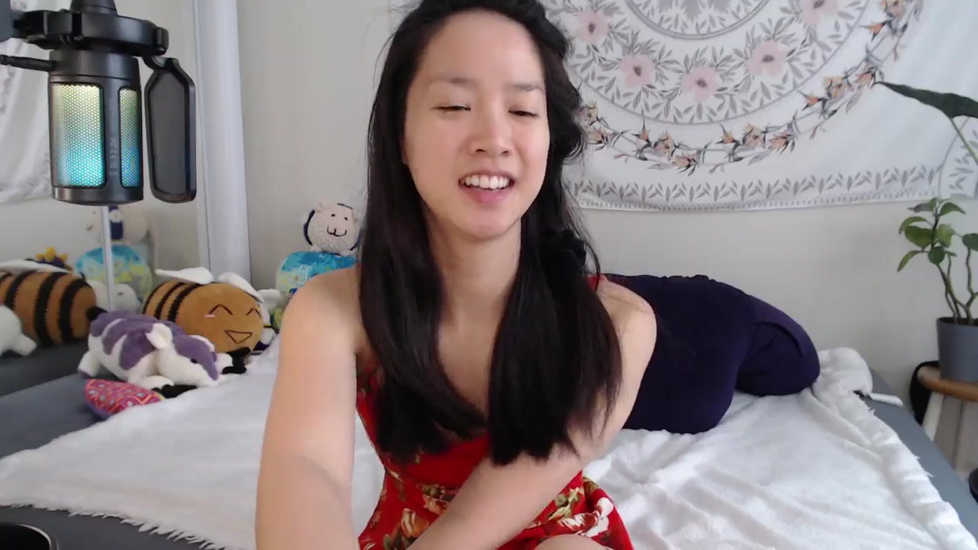 Gallery image thumbnail from MarissaPeach's myfreecams stream on, 06/29/2025, 14:52 image 16 of 20