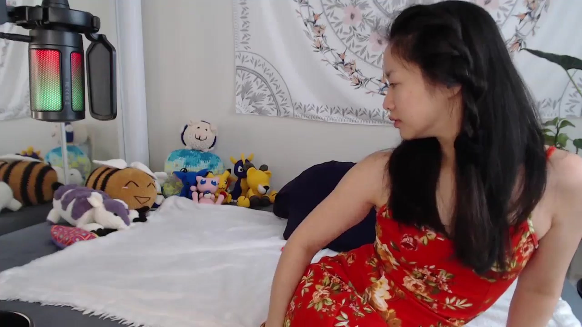Gallery image thumbnail from MarissaPeach's myfreecams stream on, 06/29/2025, 14:52 image 6 of 20