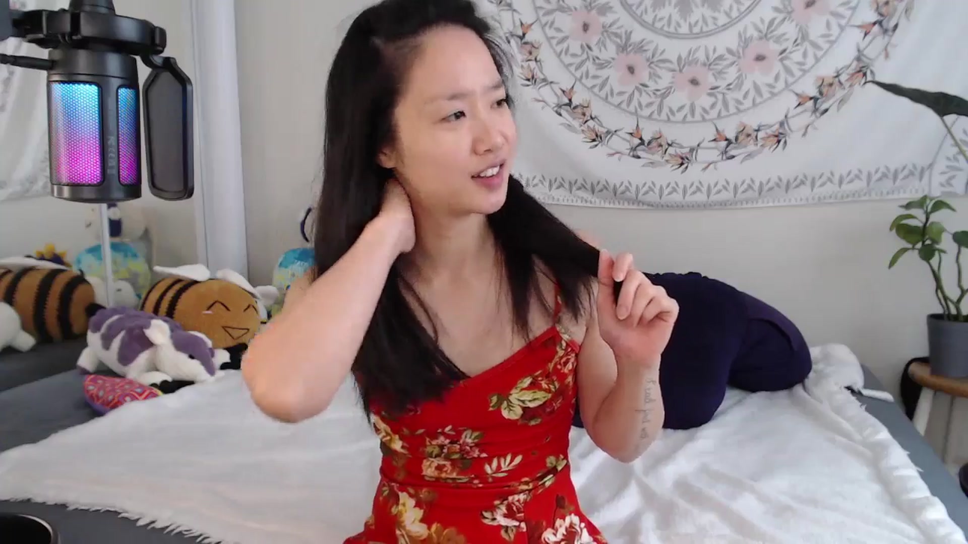 Gallery image thumbnail from MarissaPeach's myfreecams stream on, 06/29/2025, 14:52 image 3 of 20