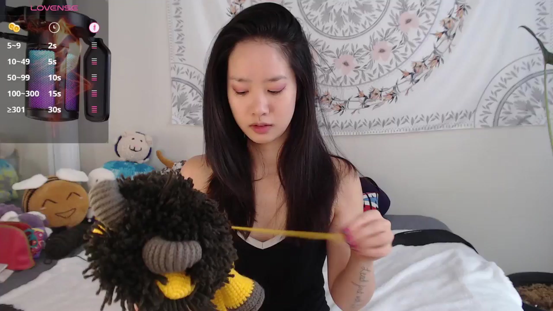 Gallery image thumbnail from MarissaPeach's myfreecams stream on, 07/13/2025, 16:50 image 1 of 20