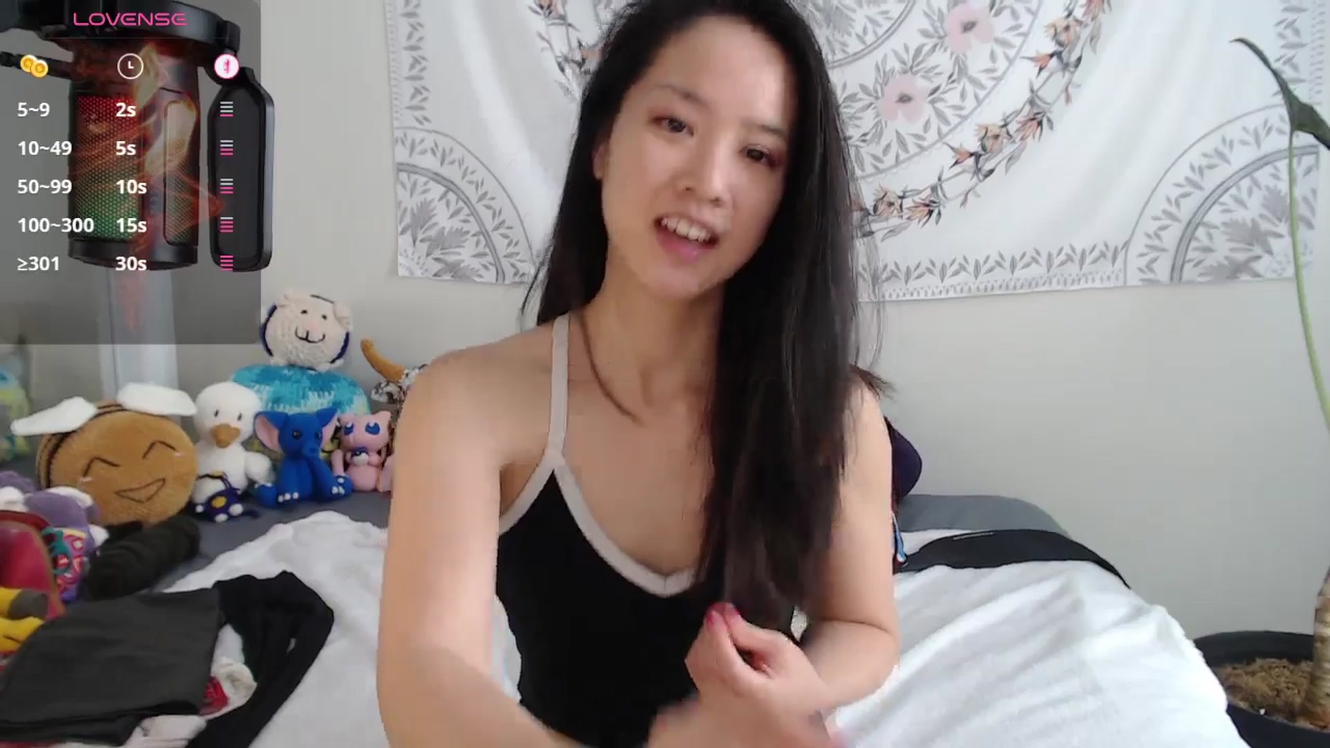 Gallery image thumbnail from MarissaPeach's myfreecams stream on, 07/13/2025, 17:06 image 16 of 20