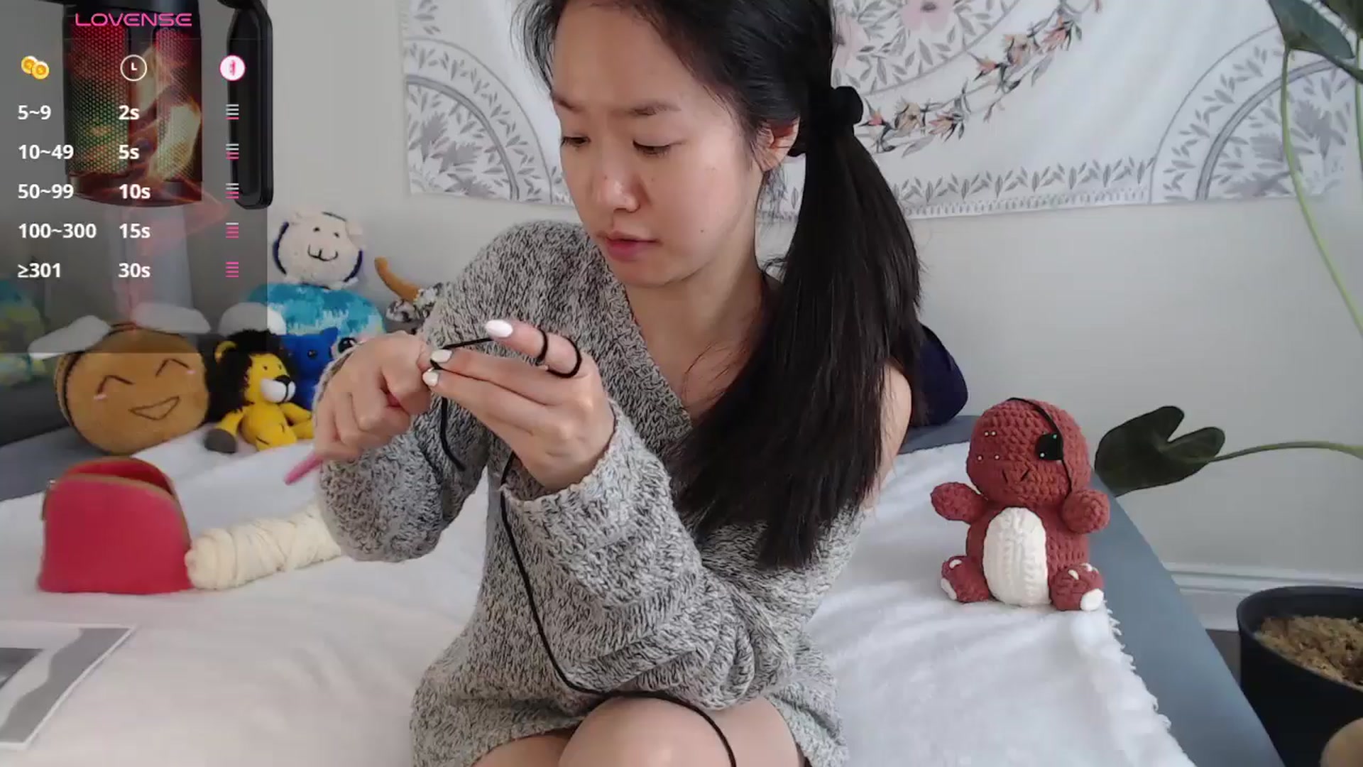 Gallery image thumbnail from MarissaPeach's myfreecams stream on, 07/26/2025, 14:49 image 15 of 20