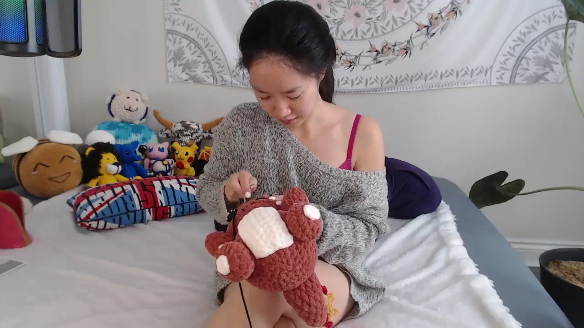 Gallery image thumbnail from MarissaPeach's myfreecams stream on, 07/26/2025, 16:33 image 14 of 20