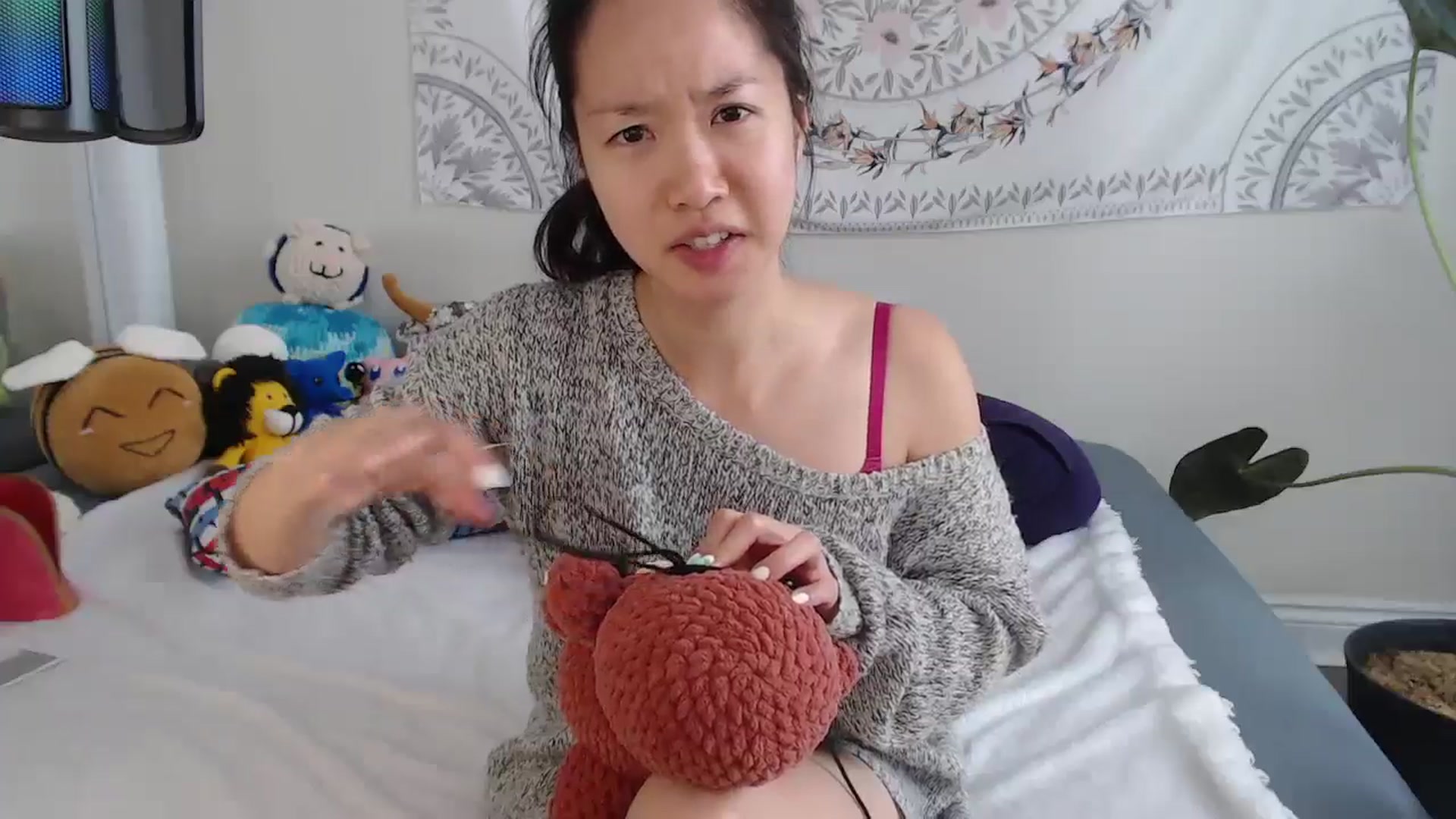 Gallery image thumbnail from MarissaPeach's myfreecams stream on, 07/26/2025, 16:33 image 5 of 20