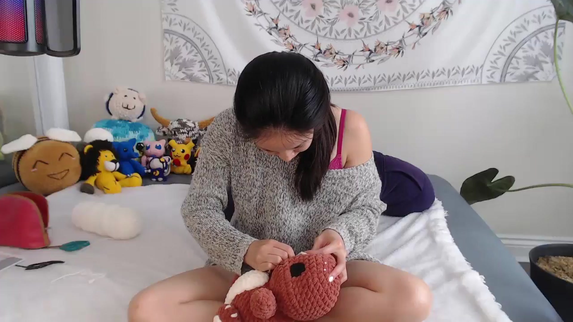 Gallery image thumbnail from MarissaPeach's myfreecams stream on, 07/26/2025, 17:14 image 15 of 20