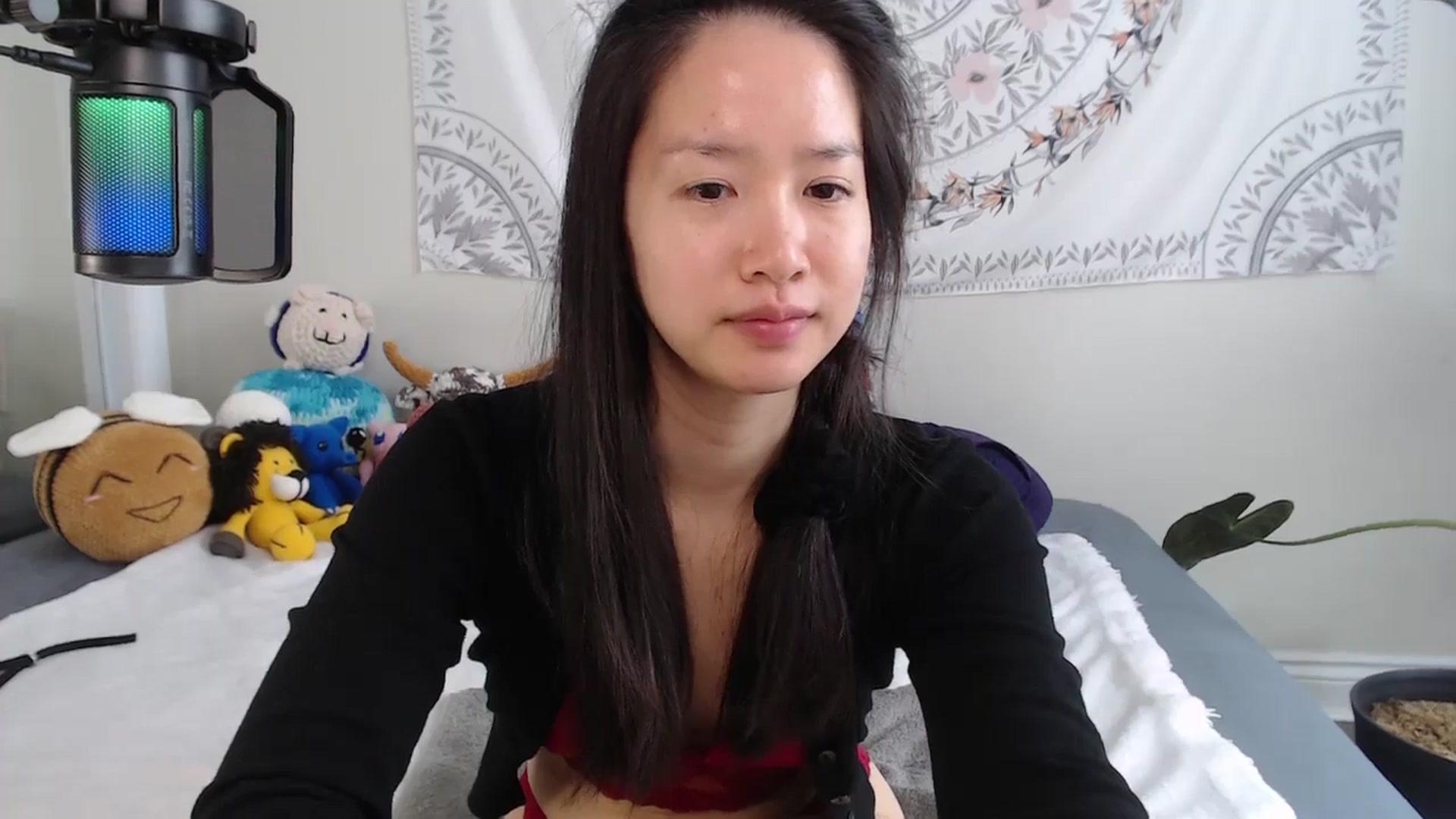Gallery image thumbnail from MarissaPeach's myfreecams stream on, 08/02/2025, 15:23 image 17 of 20