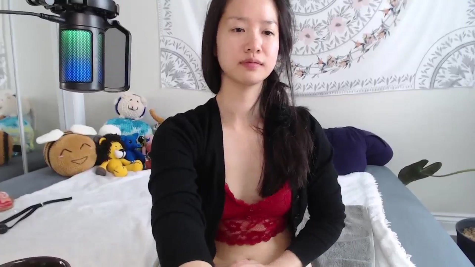 Gallery image thumbnail from MarissaPeach's myfreecams stream on, 08/02/2025, 16:08 image 4 of 20