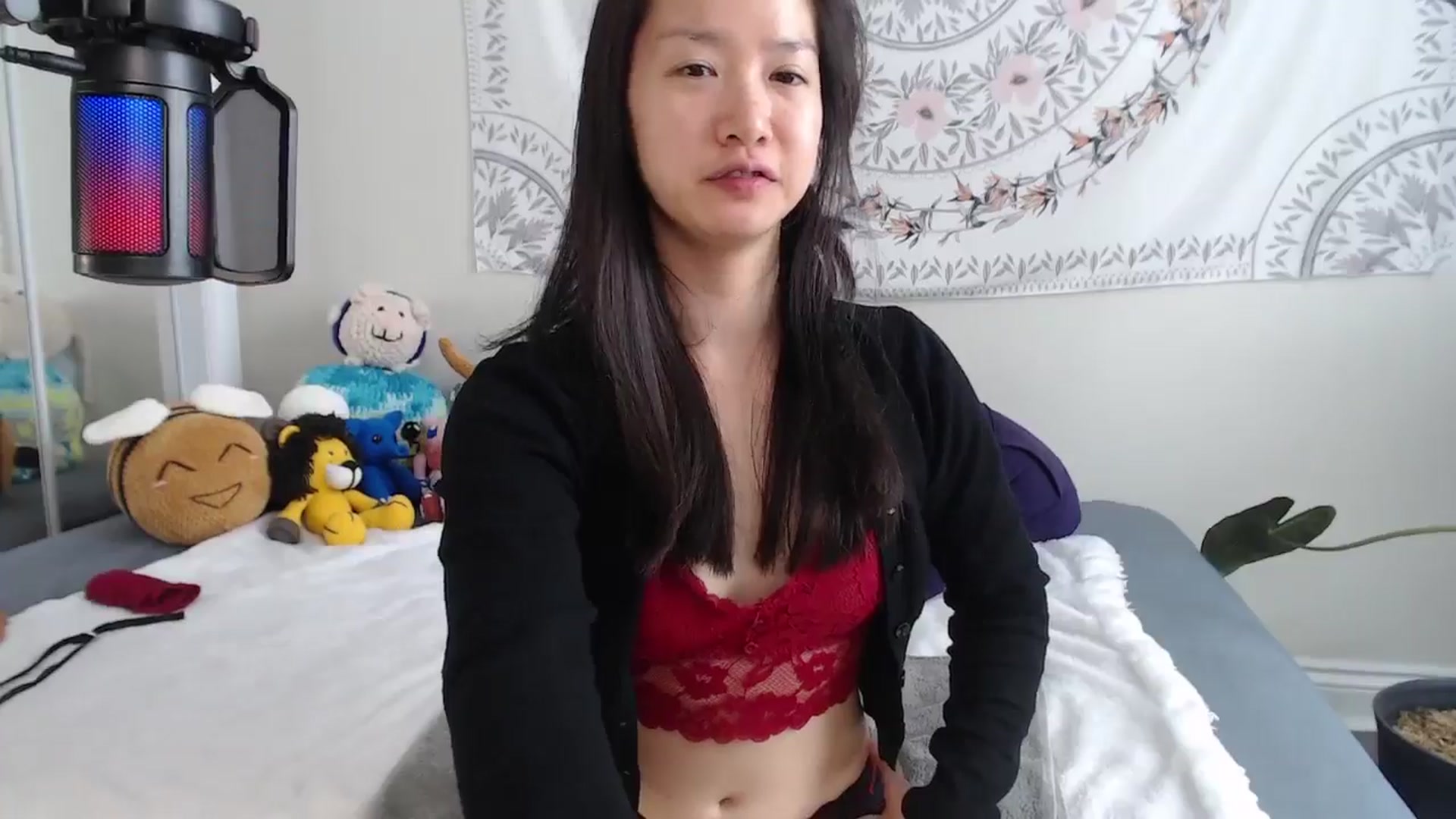 Gallery image thumbnail from MarissaPeach's myfreecams stream on, 08/02/2025, 16:57 image 5 of 20