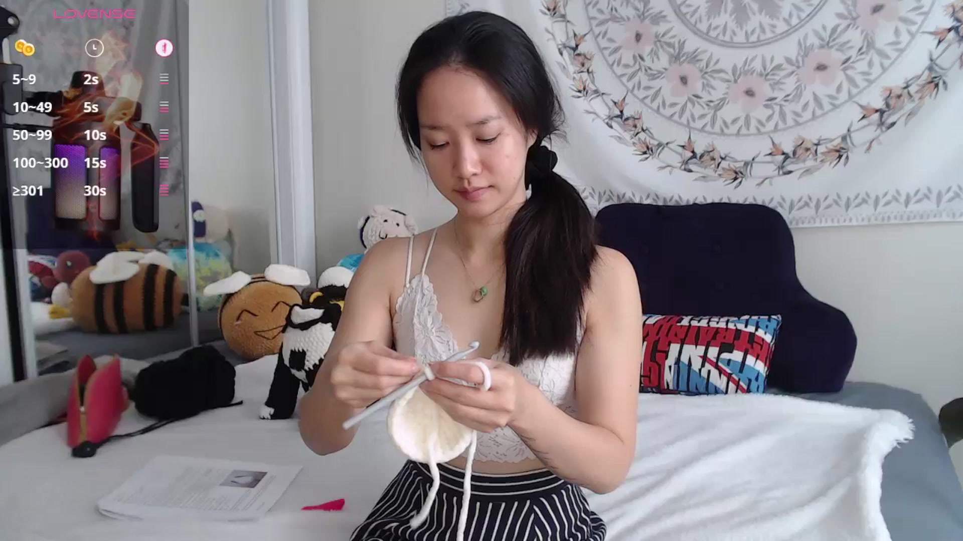 Gallery image thumbnail from MarissaPeach's myfreecams stream on, 08/03/2025, 16:34 image 7 of 20