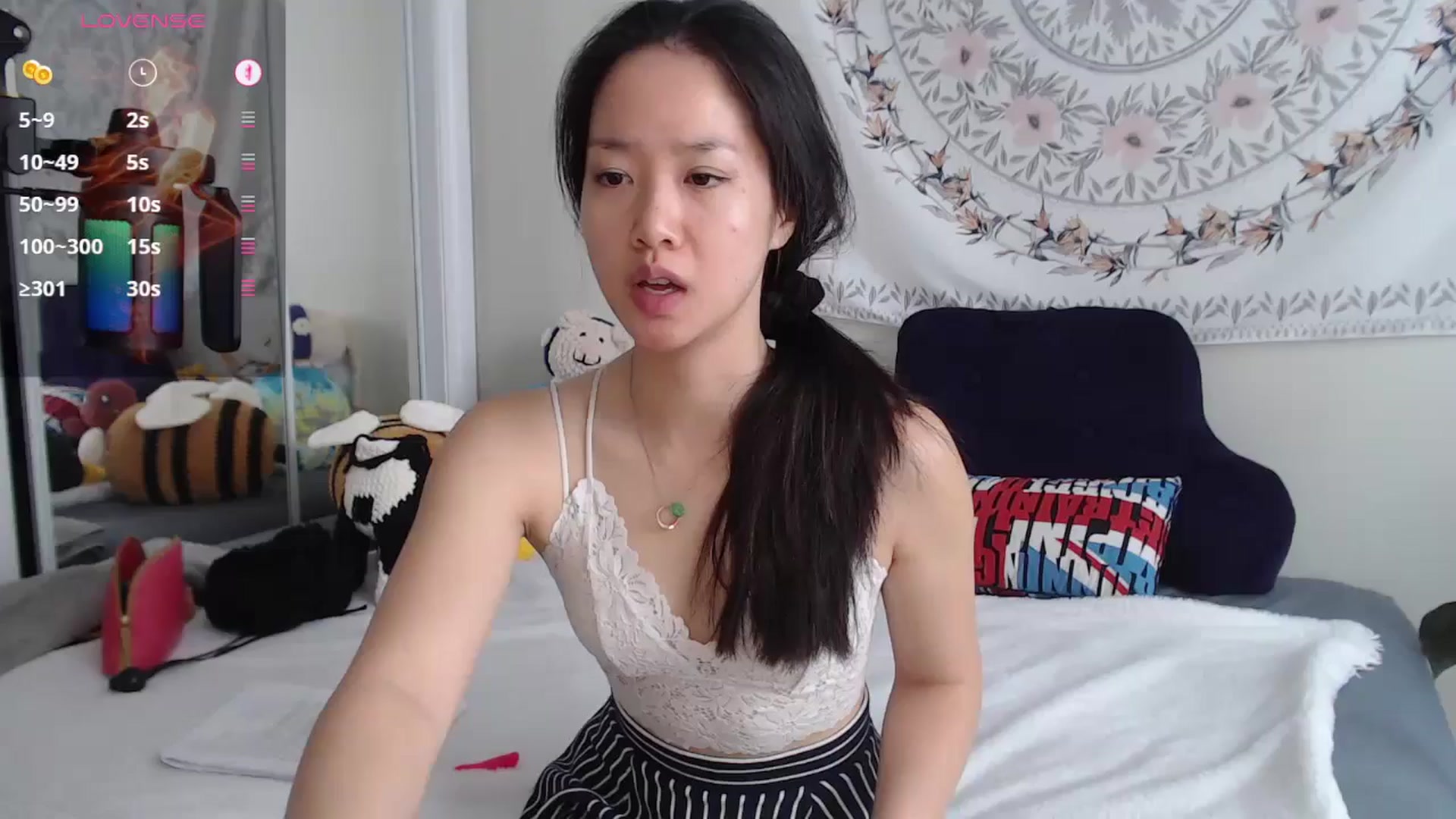 Gallery image thumbnail from MarissaPeach's myfreecams stream on, 08/03/2025, 16:34 image 4 of 20