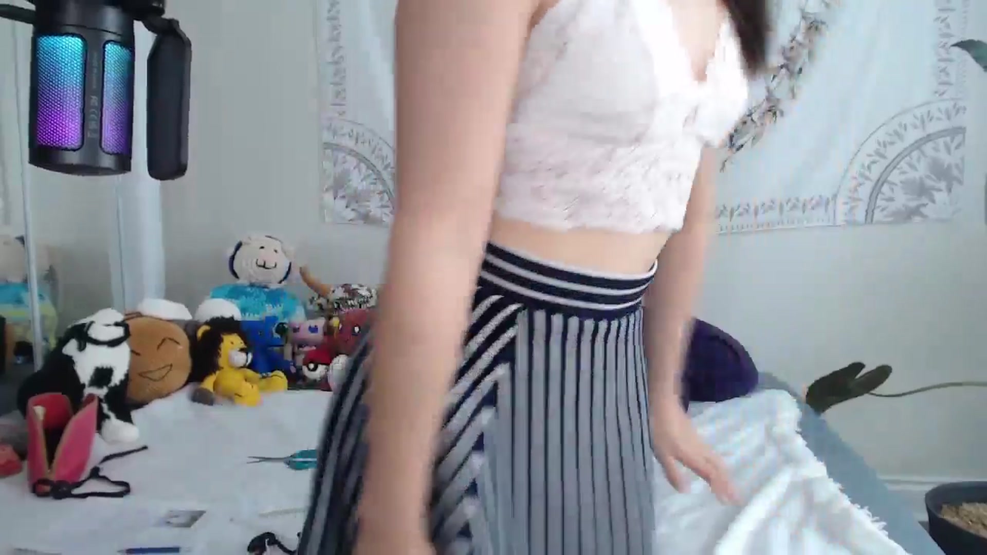 Gallery image thumbnail from MarissaPeach's myfreecams stream on, 08/03/2025, 18:40 image 14 of 20
