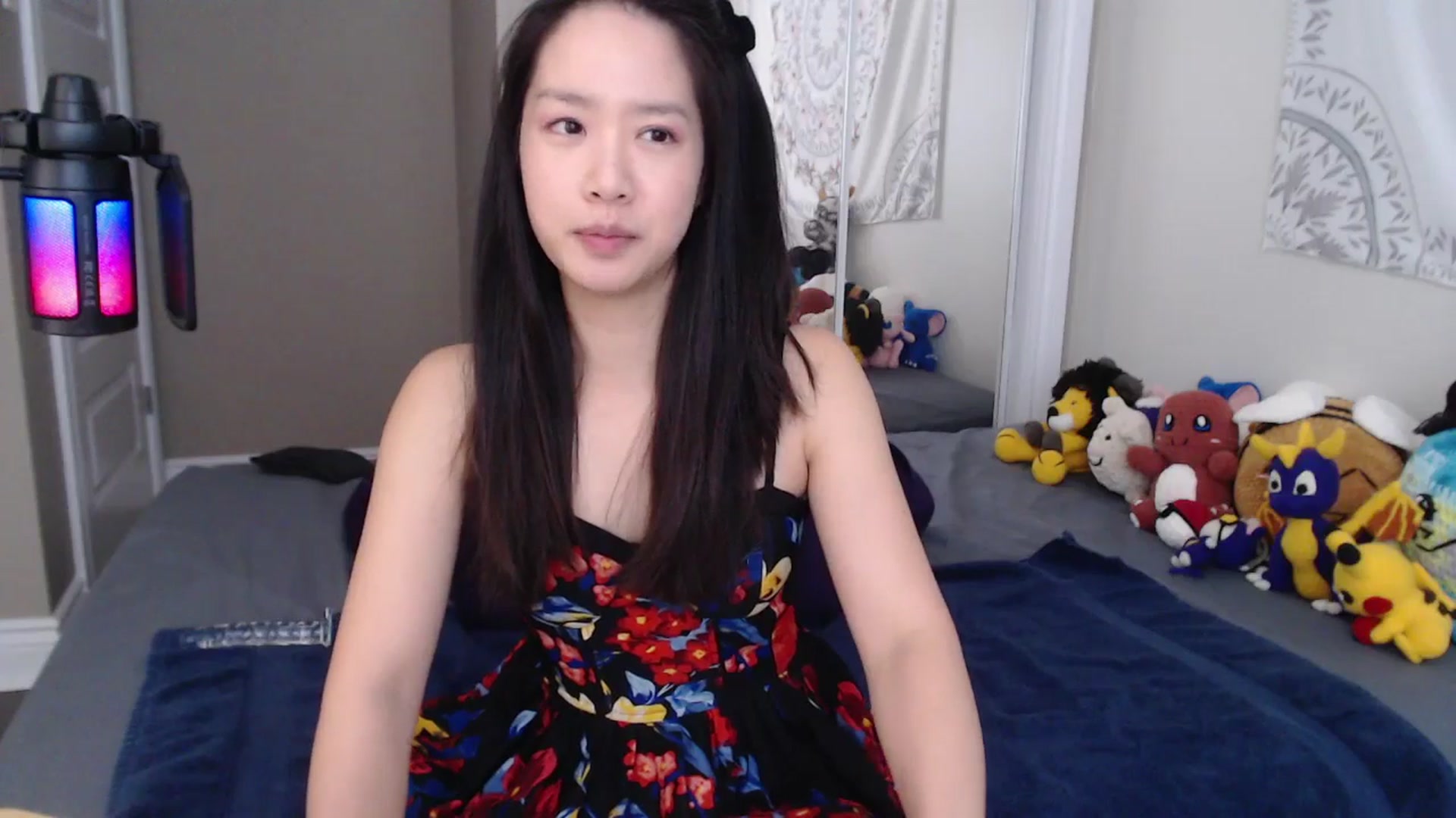Gallery image thumbnail from MarissaPeach's myfreecams stream on, 08/17/2025, 16:25 image 5 of 20