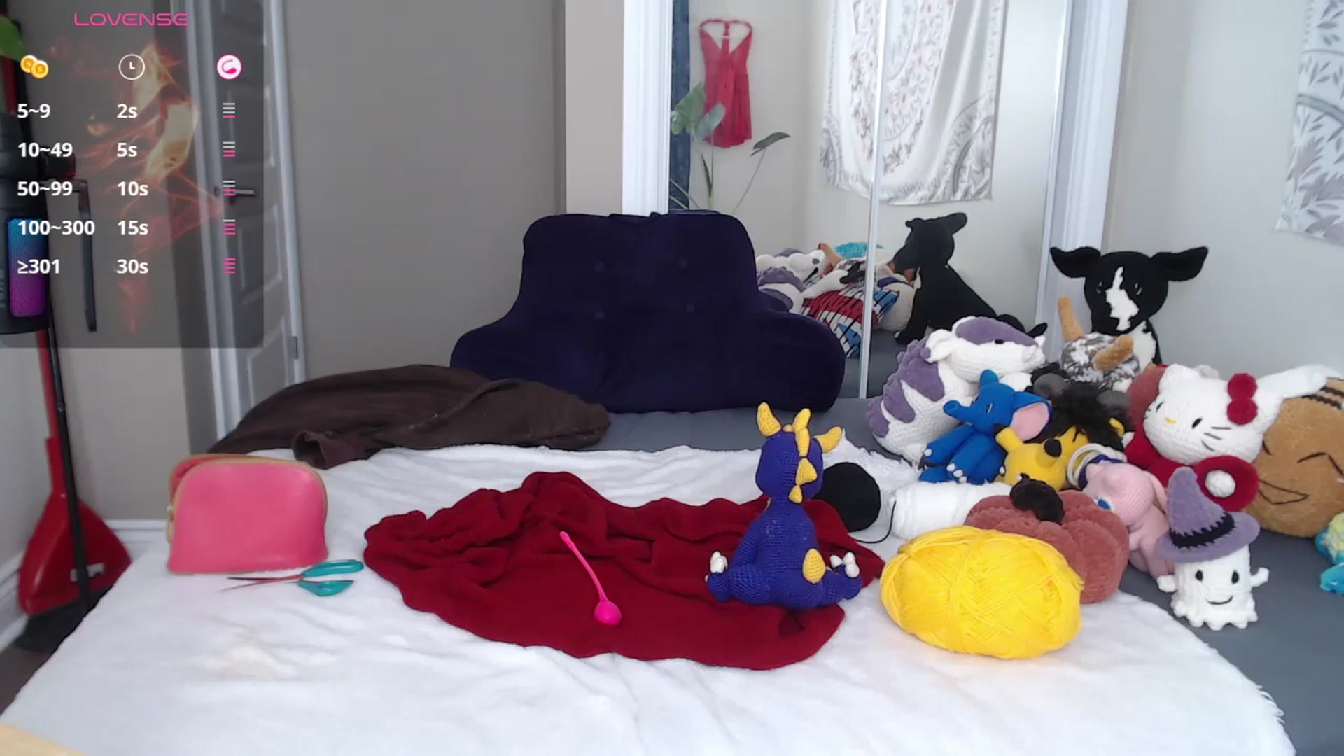 Gallery image thumbnail from MarissaPeach's myfreecams stream on, 10/04/2025, 14:36 image 7 of 20